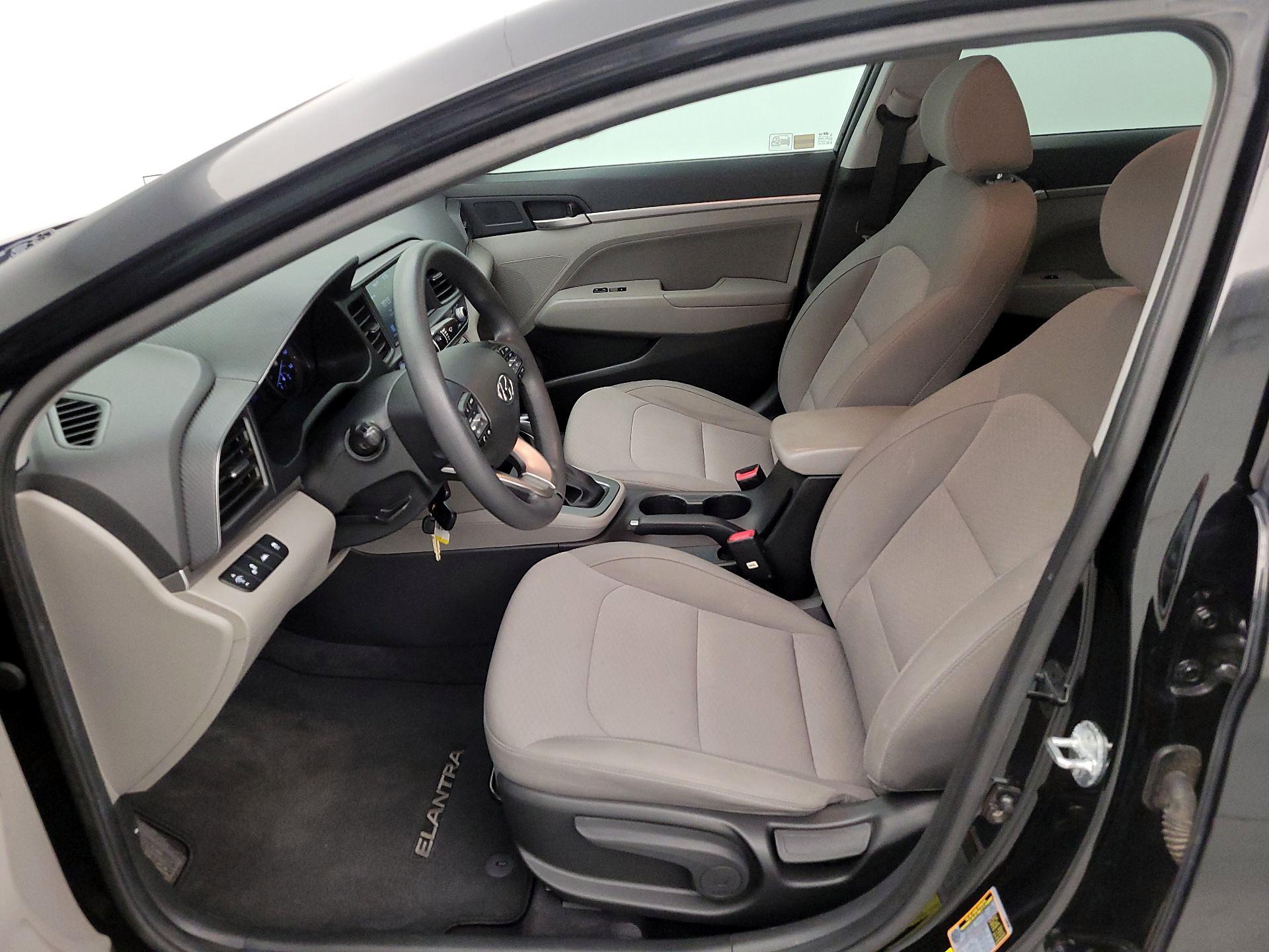 Thumbnail: 2020 Hyundai Elantra - 11
