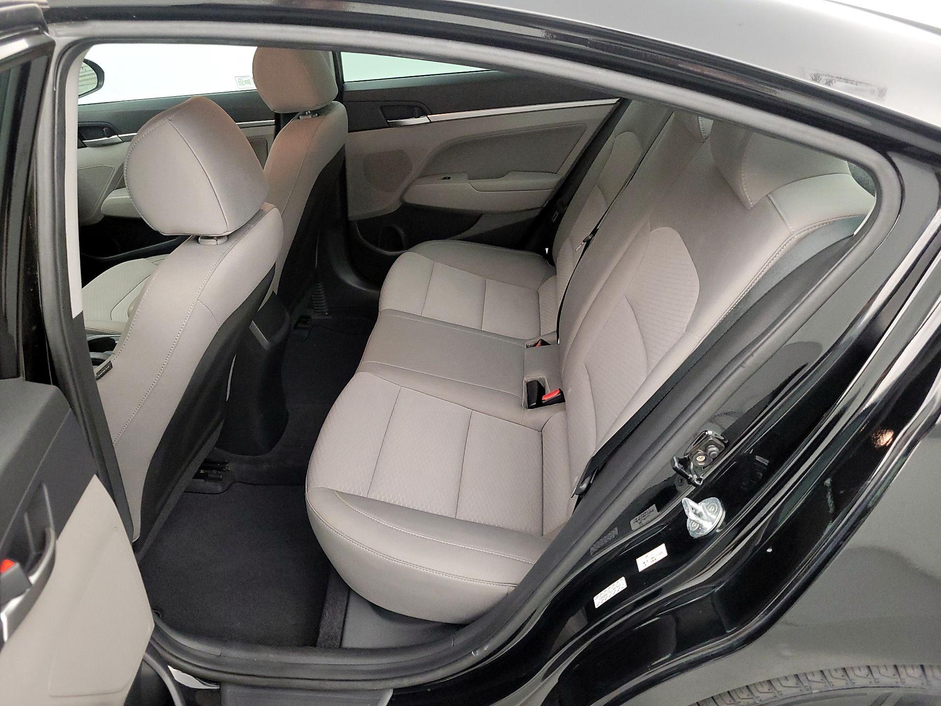 Thumbnail: 2020 Hyundai Elantra - 19