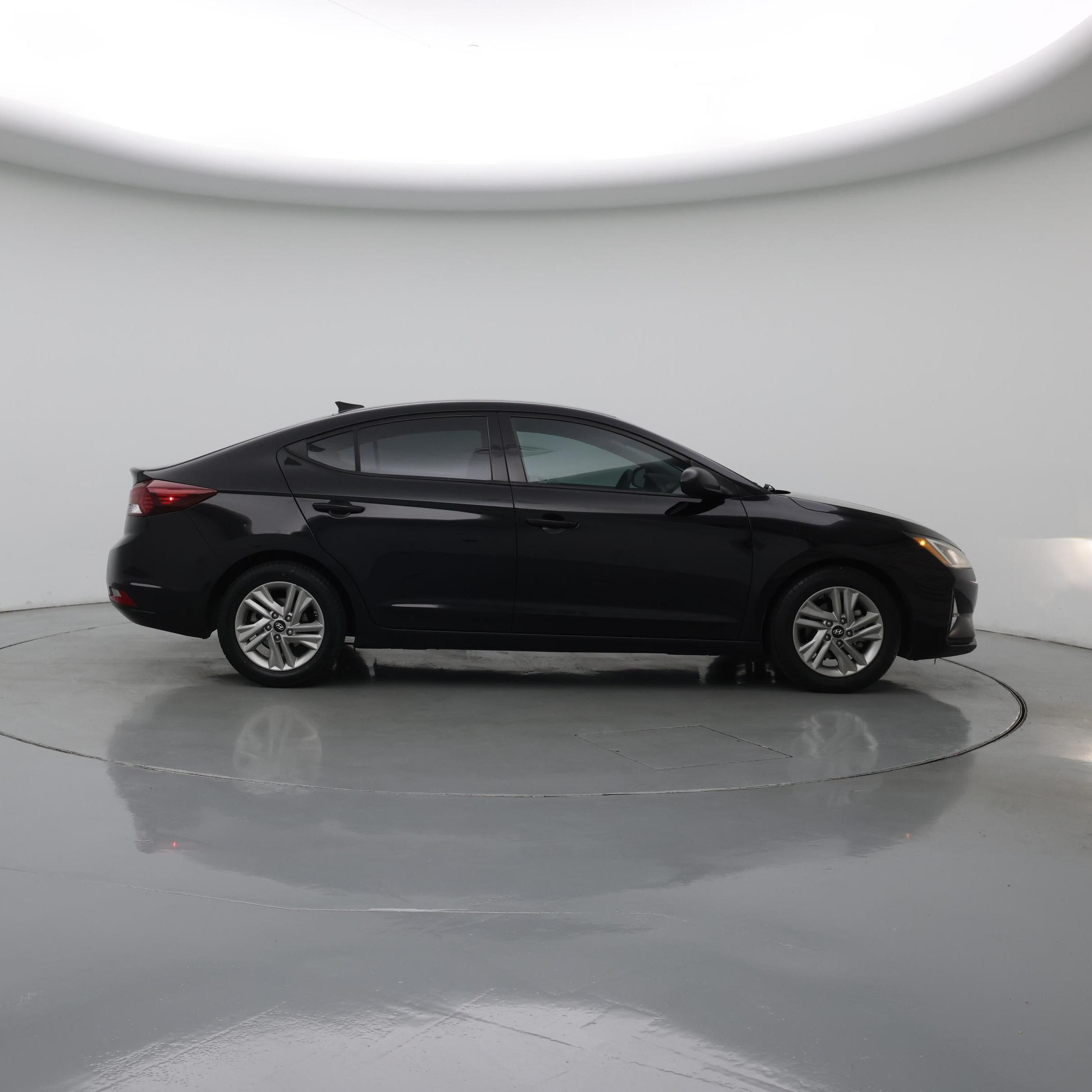 Thumbnail: 2020 Hyundai Elantra - 7
