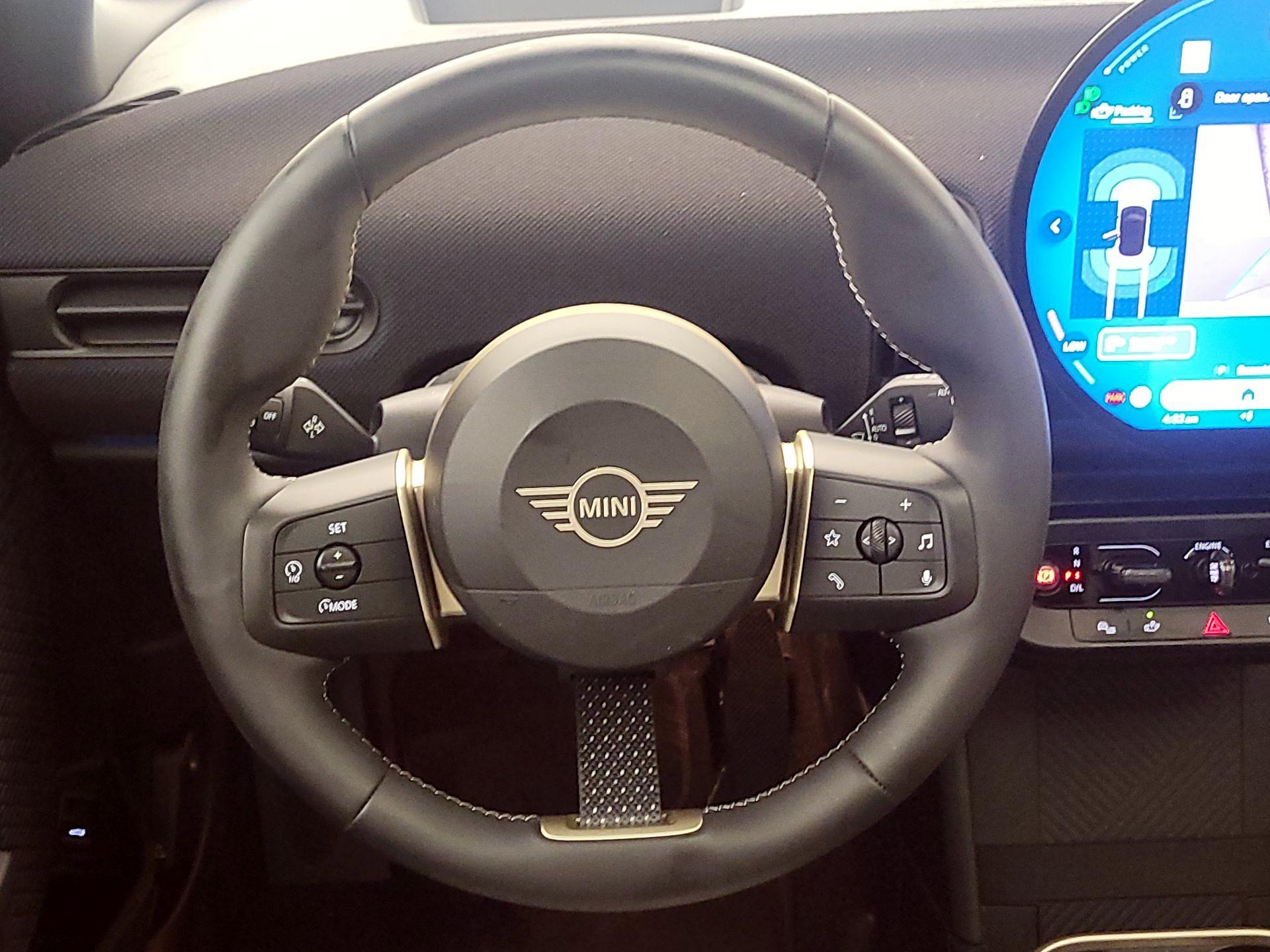 Thumbnail: 2025 MINI Cooper Hardtop - 10