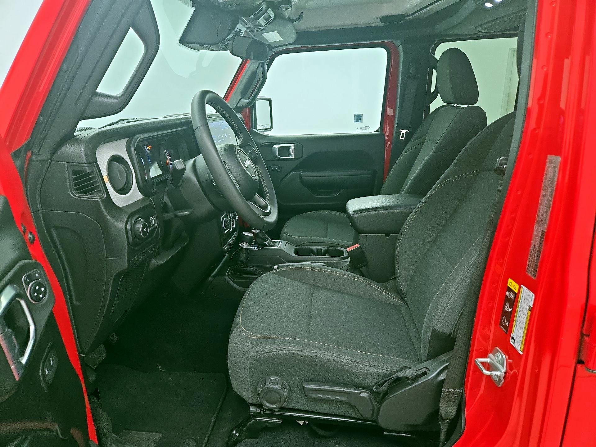 Thumbnail: 2025 Jeep Wrangler - 11