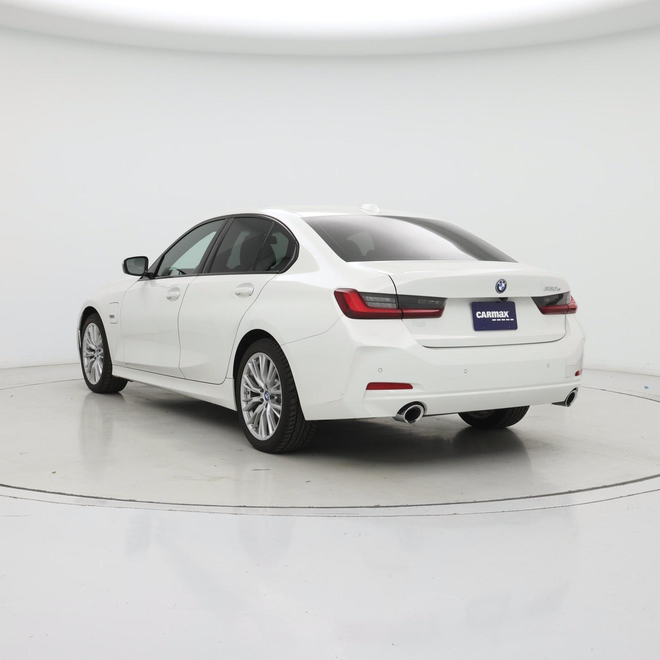 Thumbnail: 2023 BMW 3 Series - 2