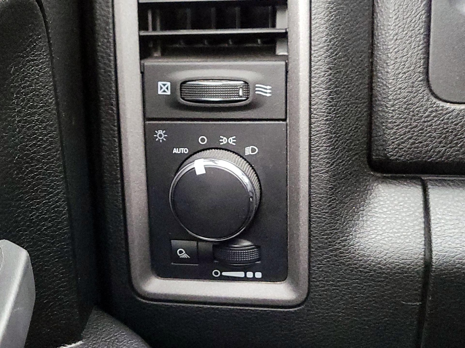 2024 RAM Ram 1500 Classic Tradesman - Photo 14