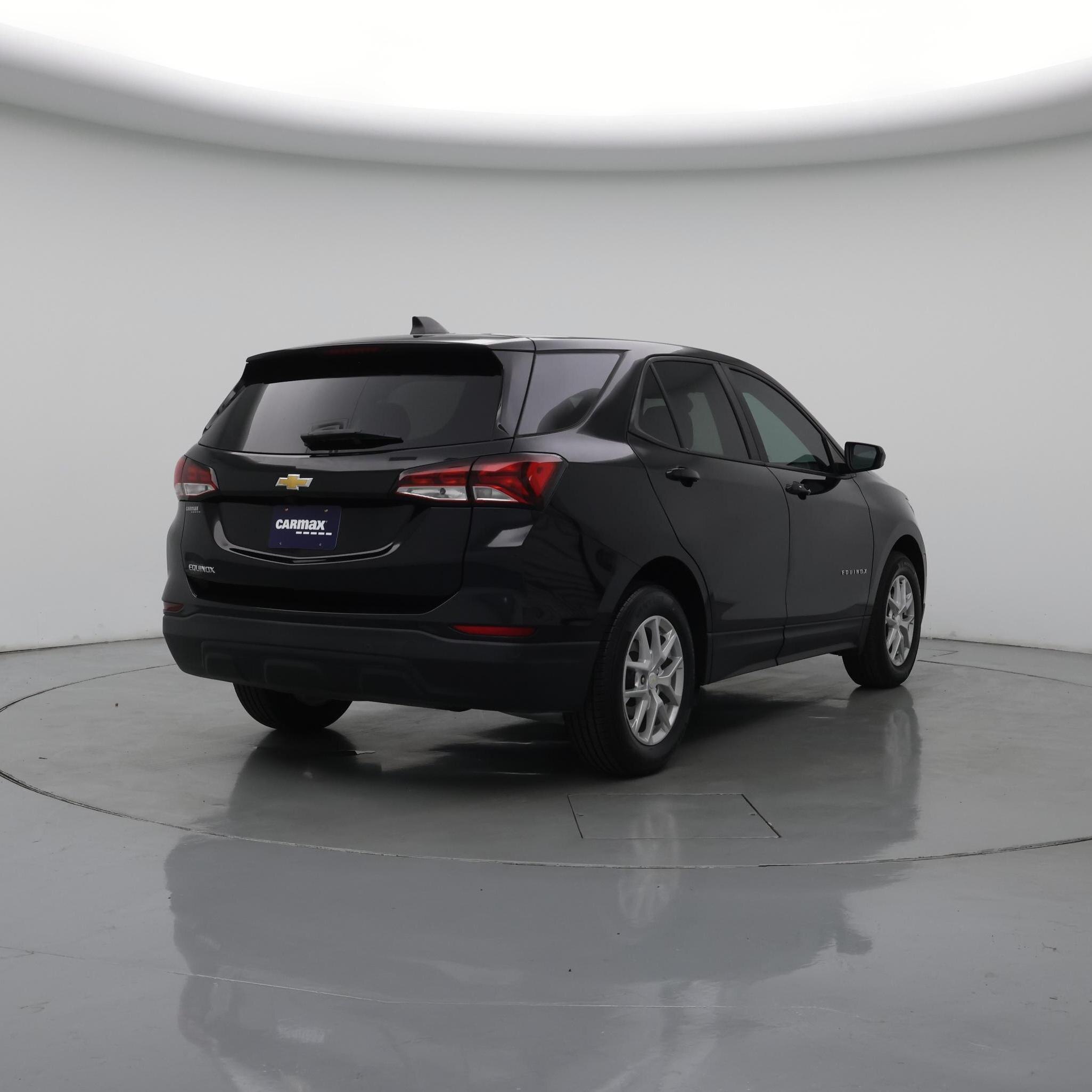 Thumbnail: 2023 Chevrolet Equinox - 8