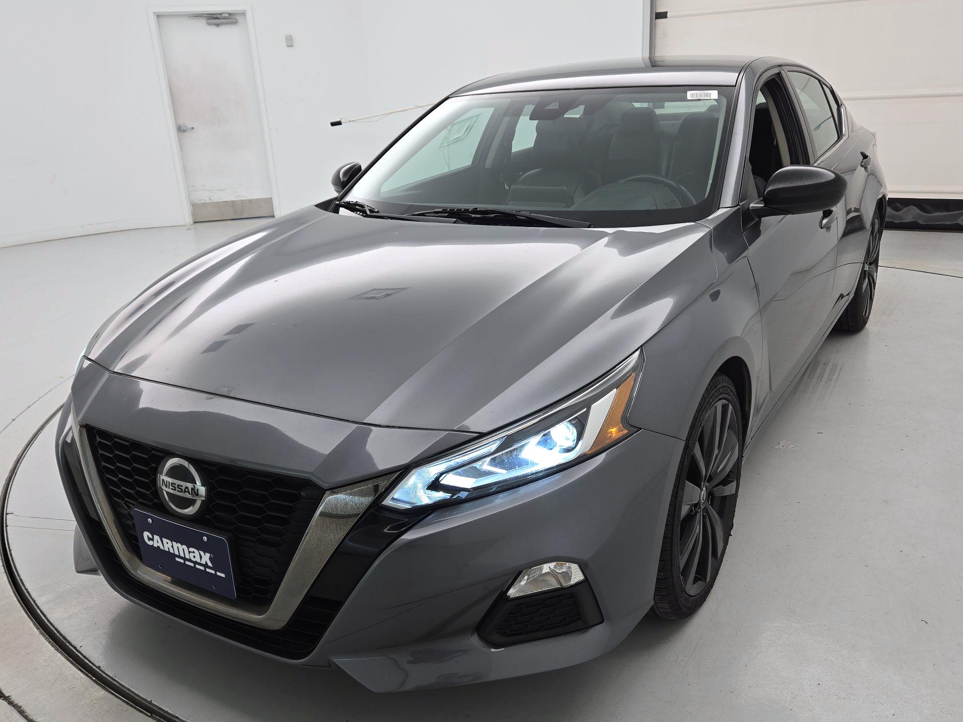 Thumbnail: 2021 Nissan Altima - 3