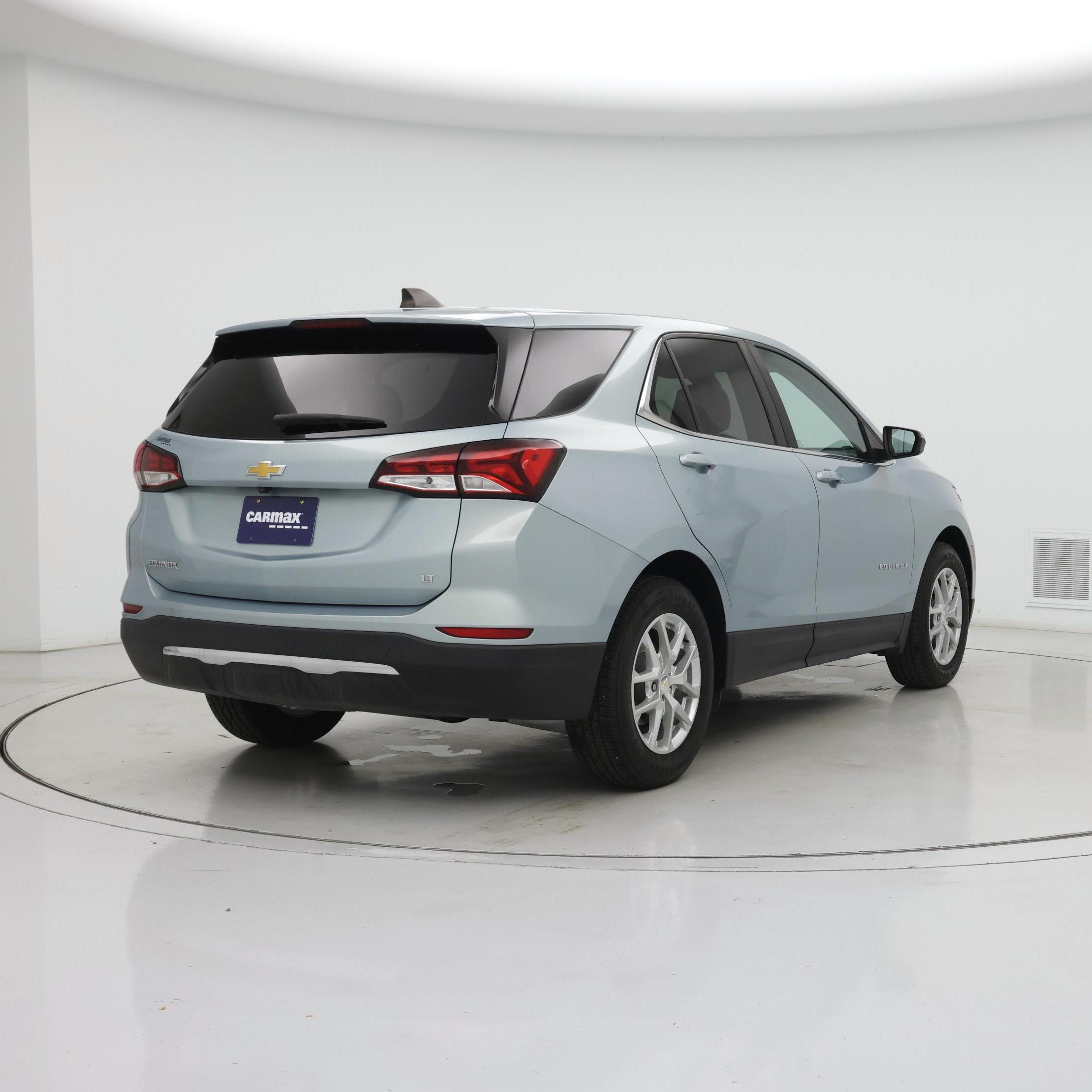 Thumbnail: 2022 Chevrolet Equinox - 8