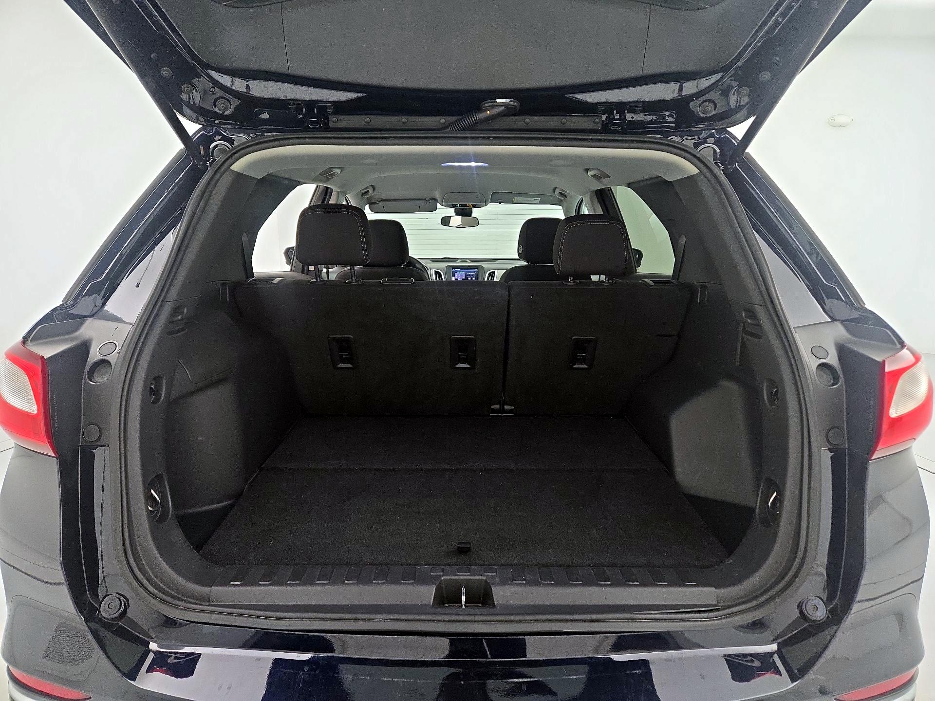Thumbnail: 2021 Chevrolet Equinox - 18