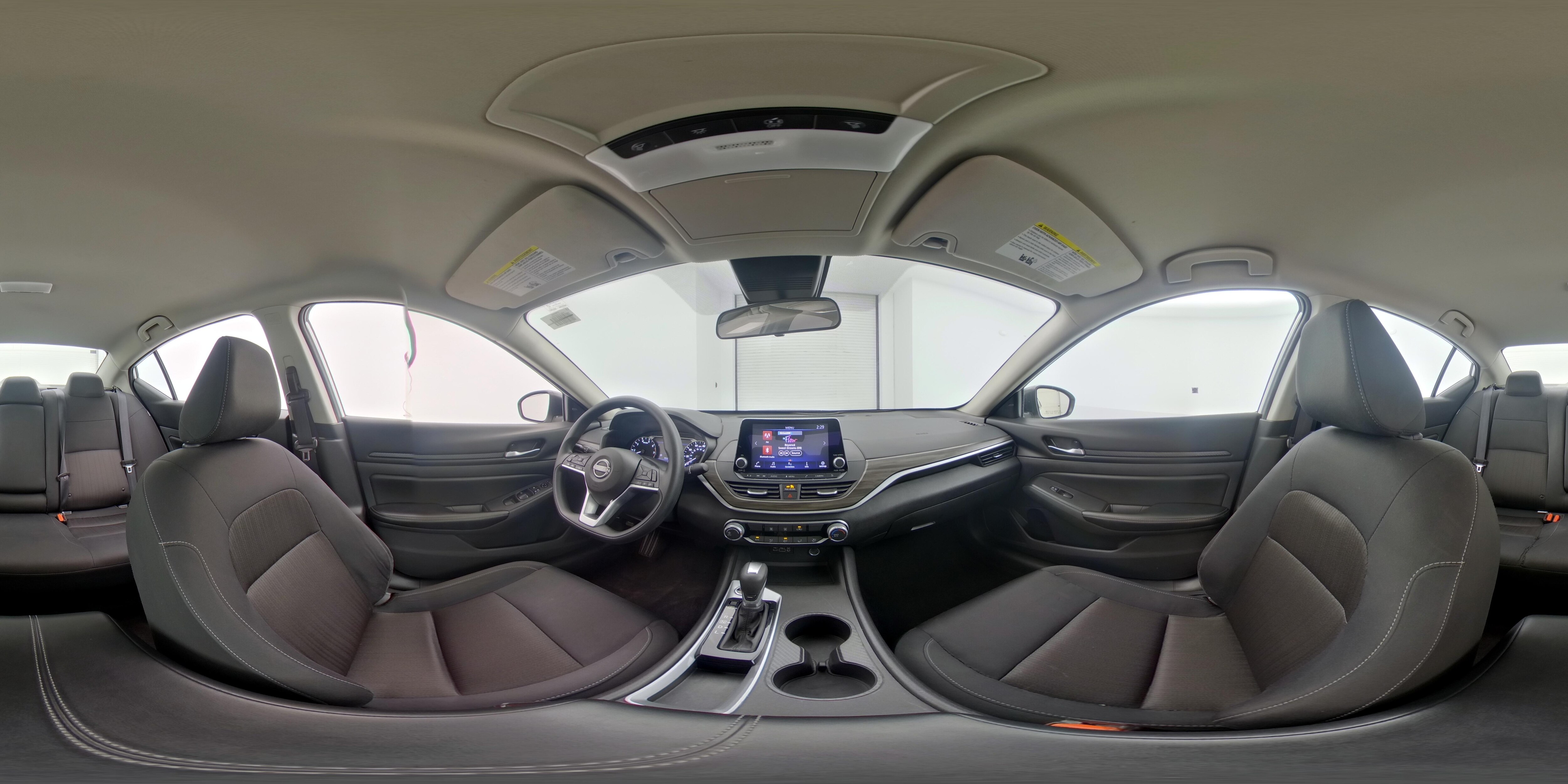 2025 Nissan Altima SV - Photo 22