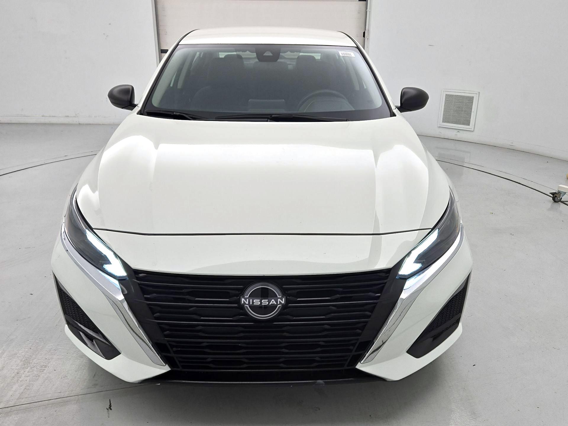 Thumbnail: 2025 Nissan Altima - 2