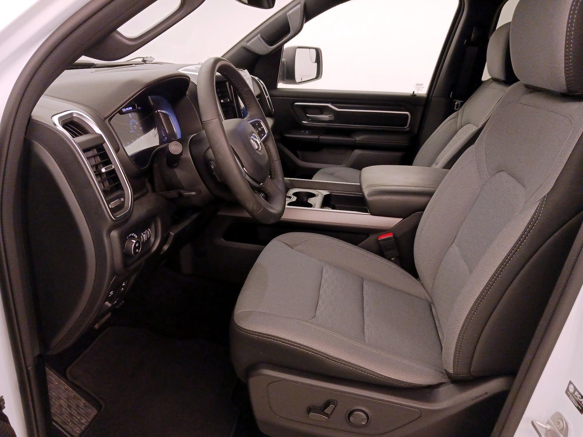 Thumbnail: 2025 RAM 1500 - 11