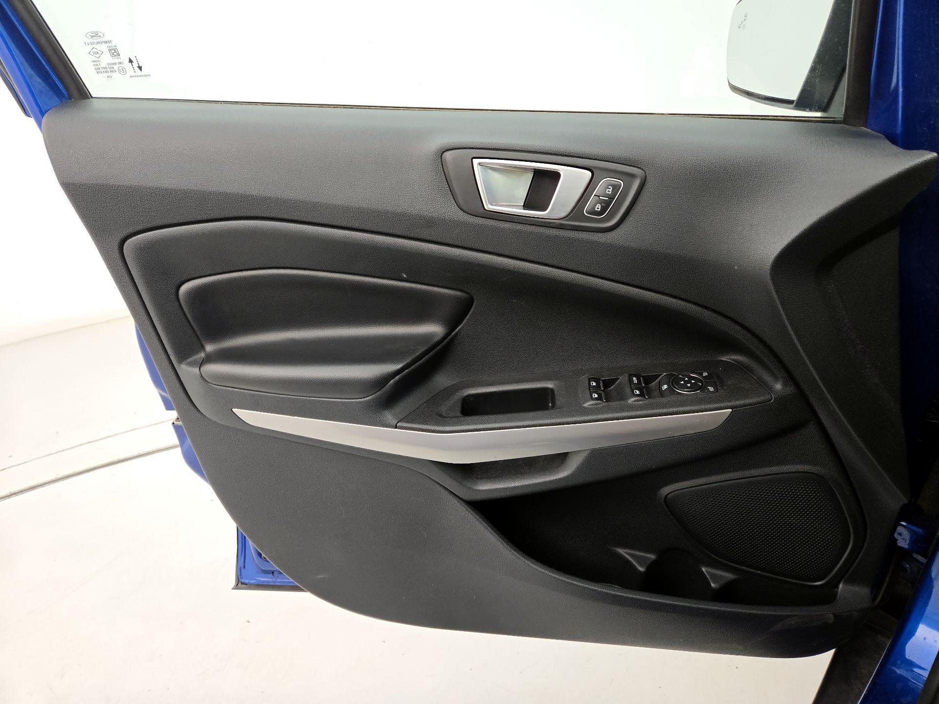 Thumbnail: 2021 Ford EcoSport - 10