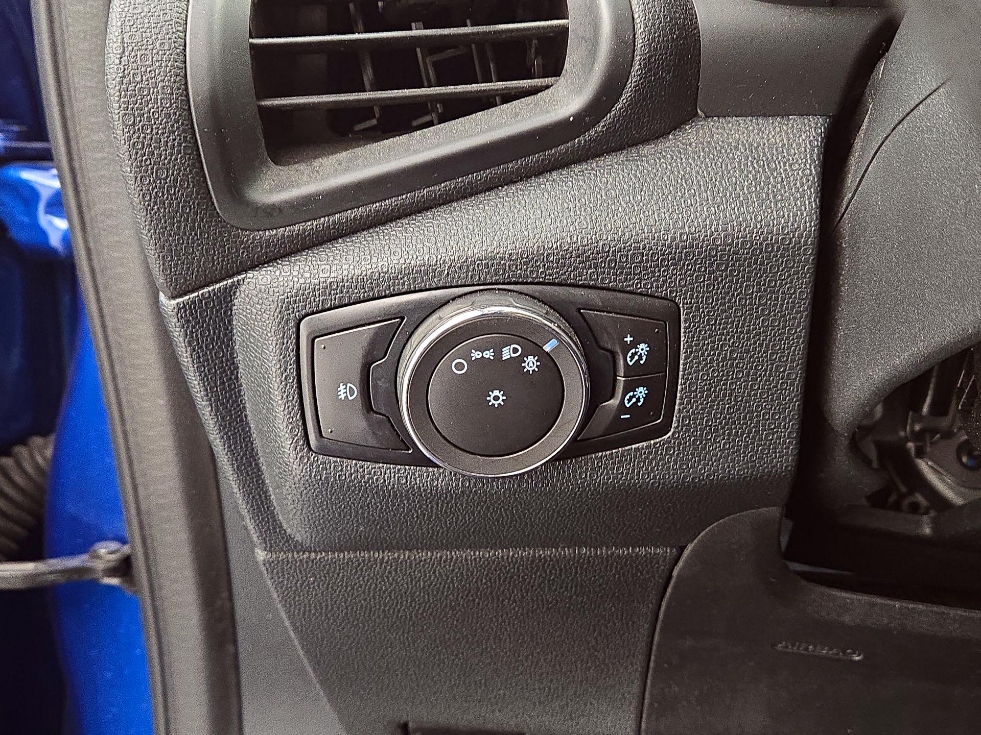 Thumbnail: 2021 Ford EcoSport - 11