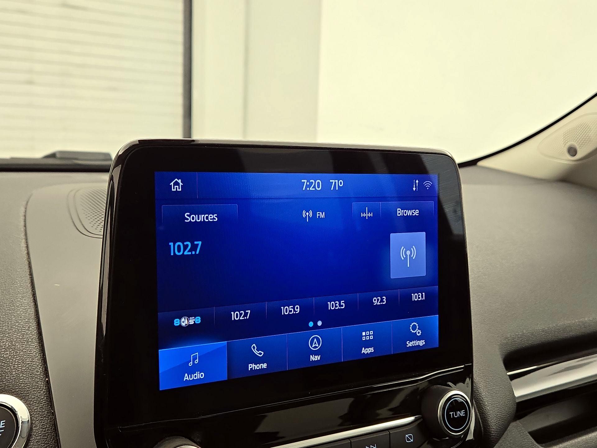 Thumbnail: 2021 Ford EcoSport - 14