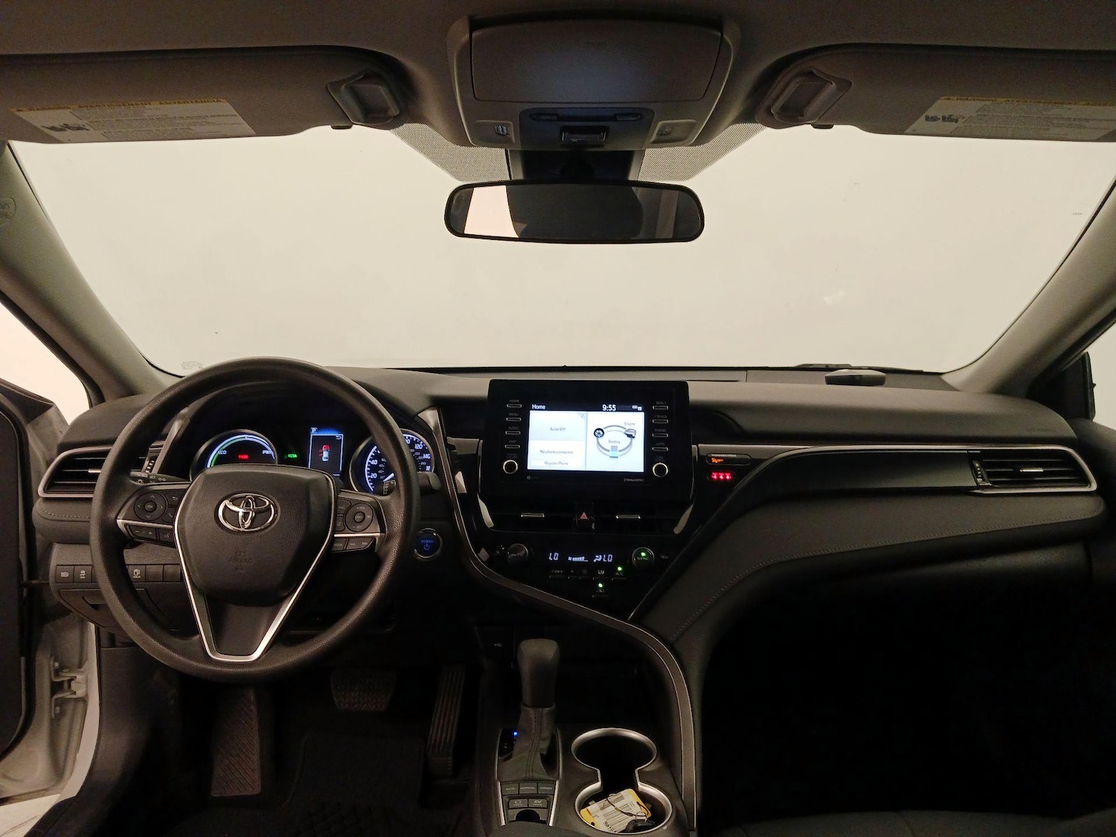 2023 Toyota Camry LE - Photo 10
