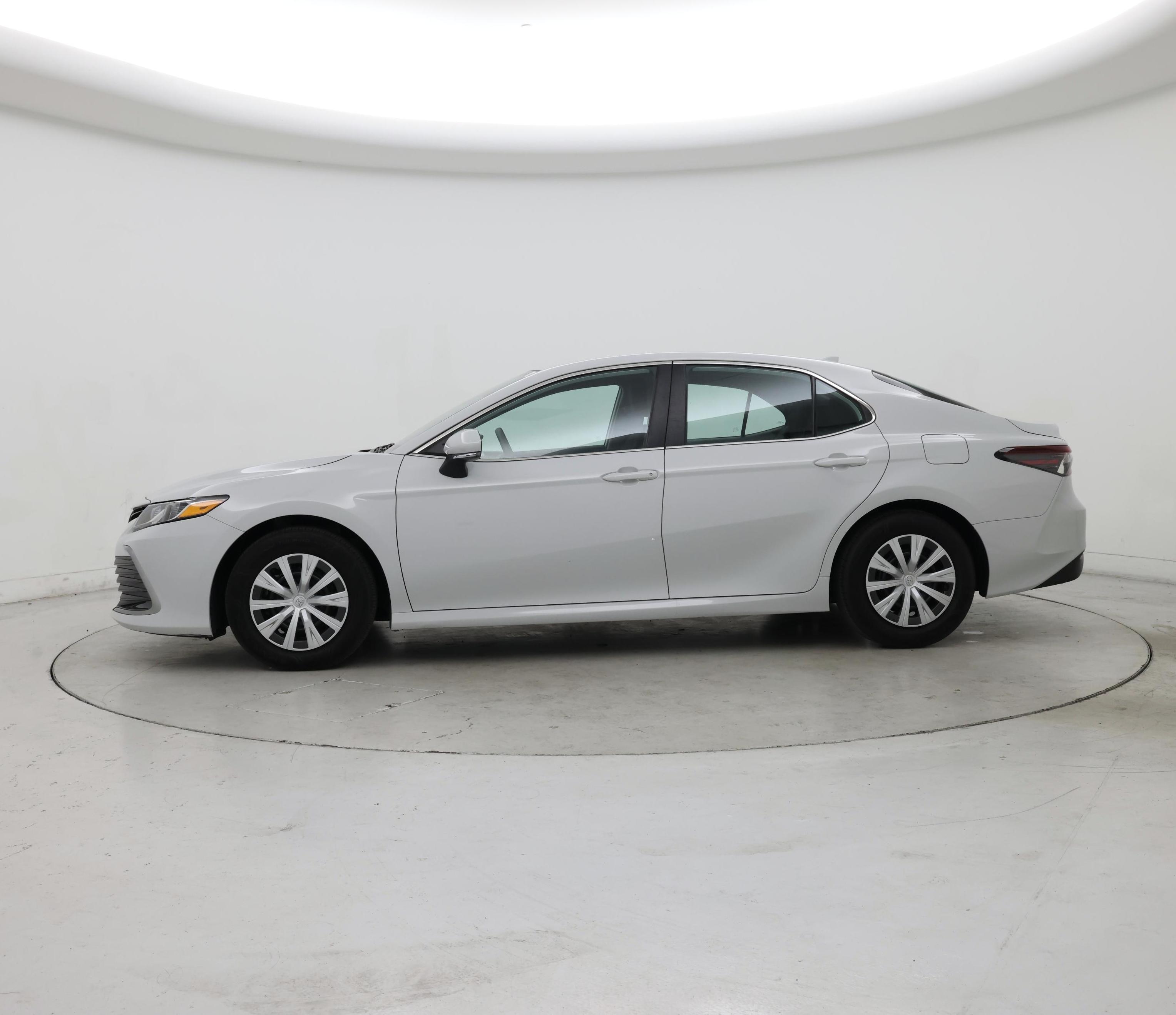 Thumbnail: 2023 Toyota Camry - 3