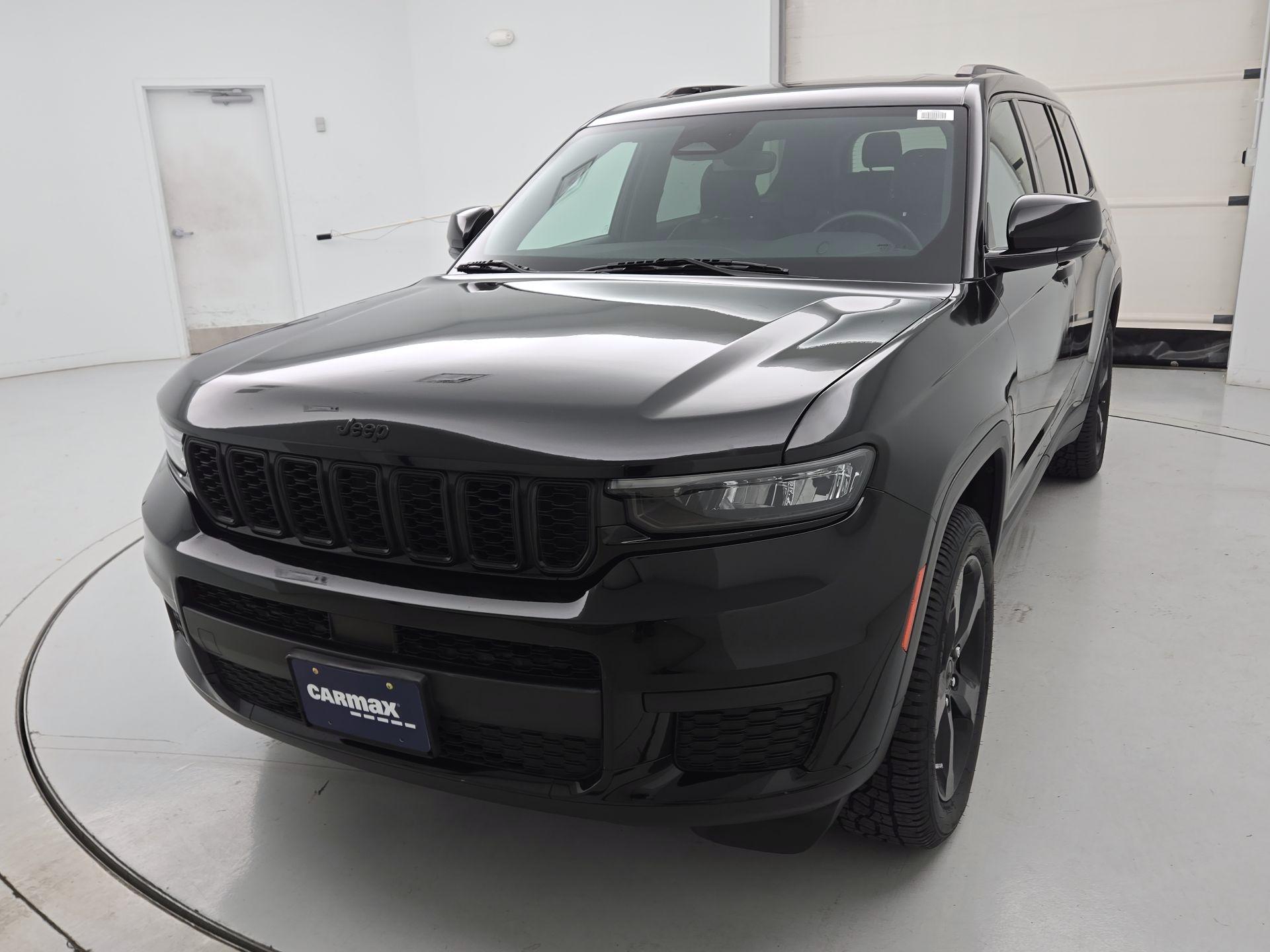 Thumbnail: 2023 Jeep Grand Cherokee L - 3