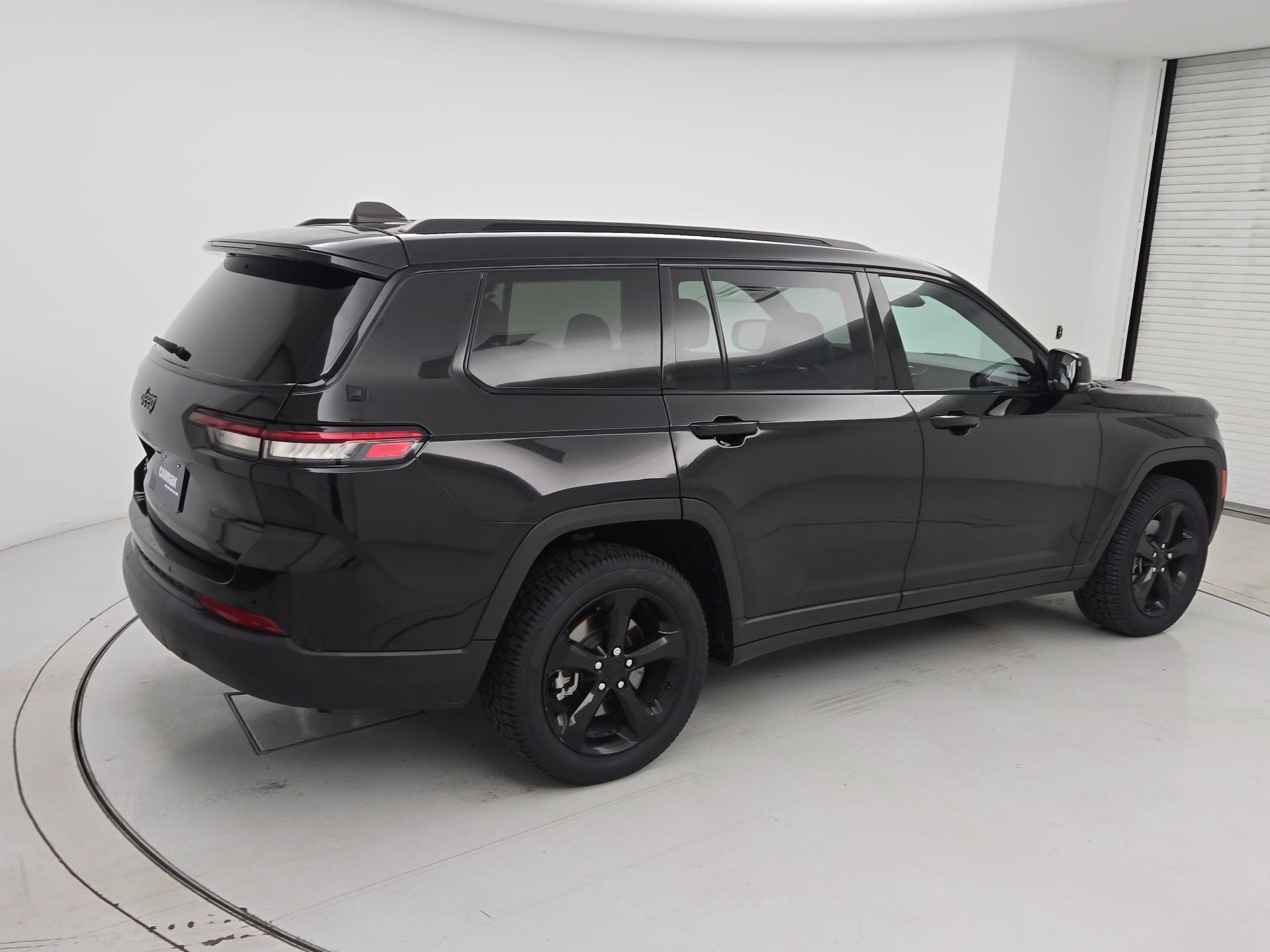 Thumbnail: 2023 Jeep Grand Cherokee L - 5