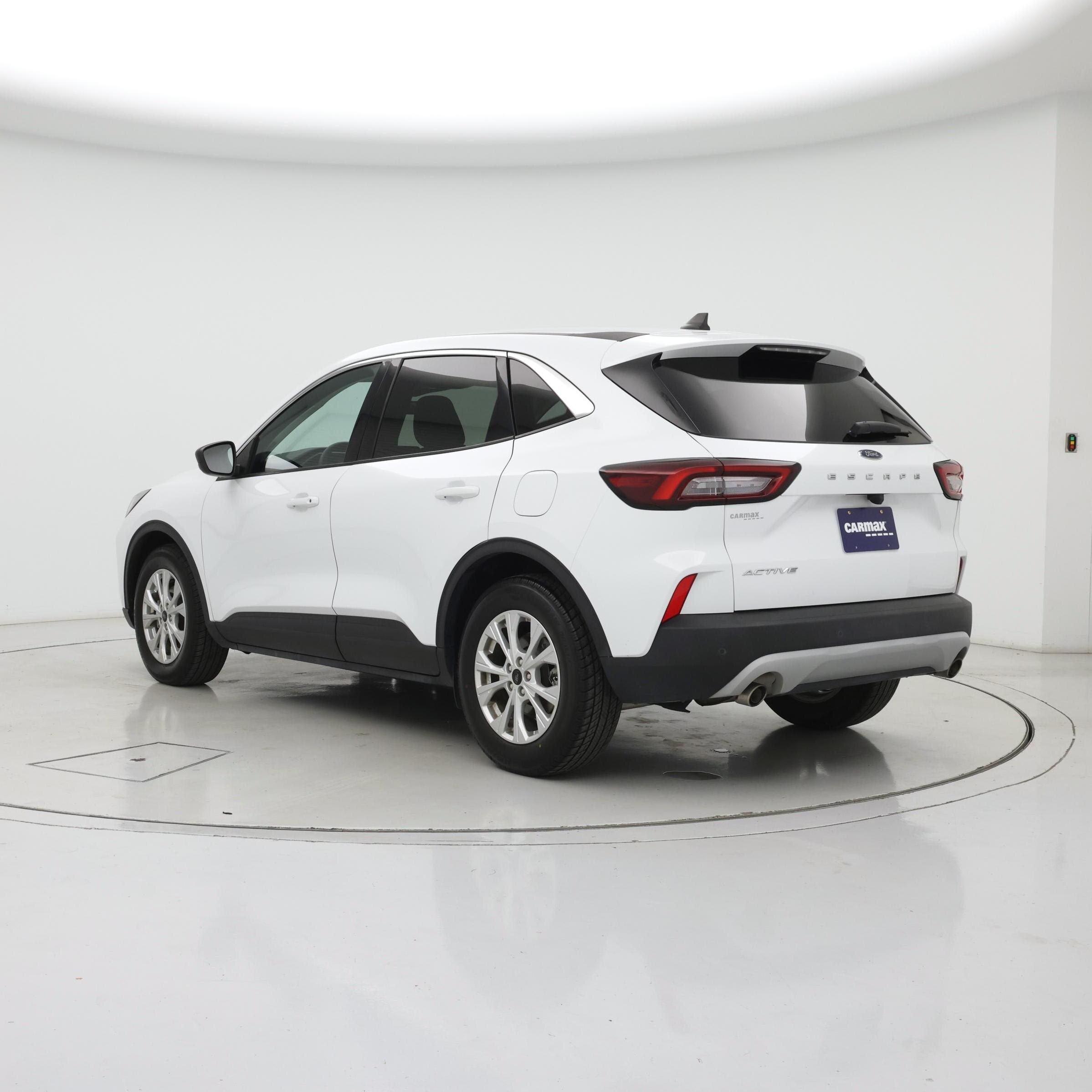Thumbnail: 2023 Ford Escape - 2