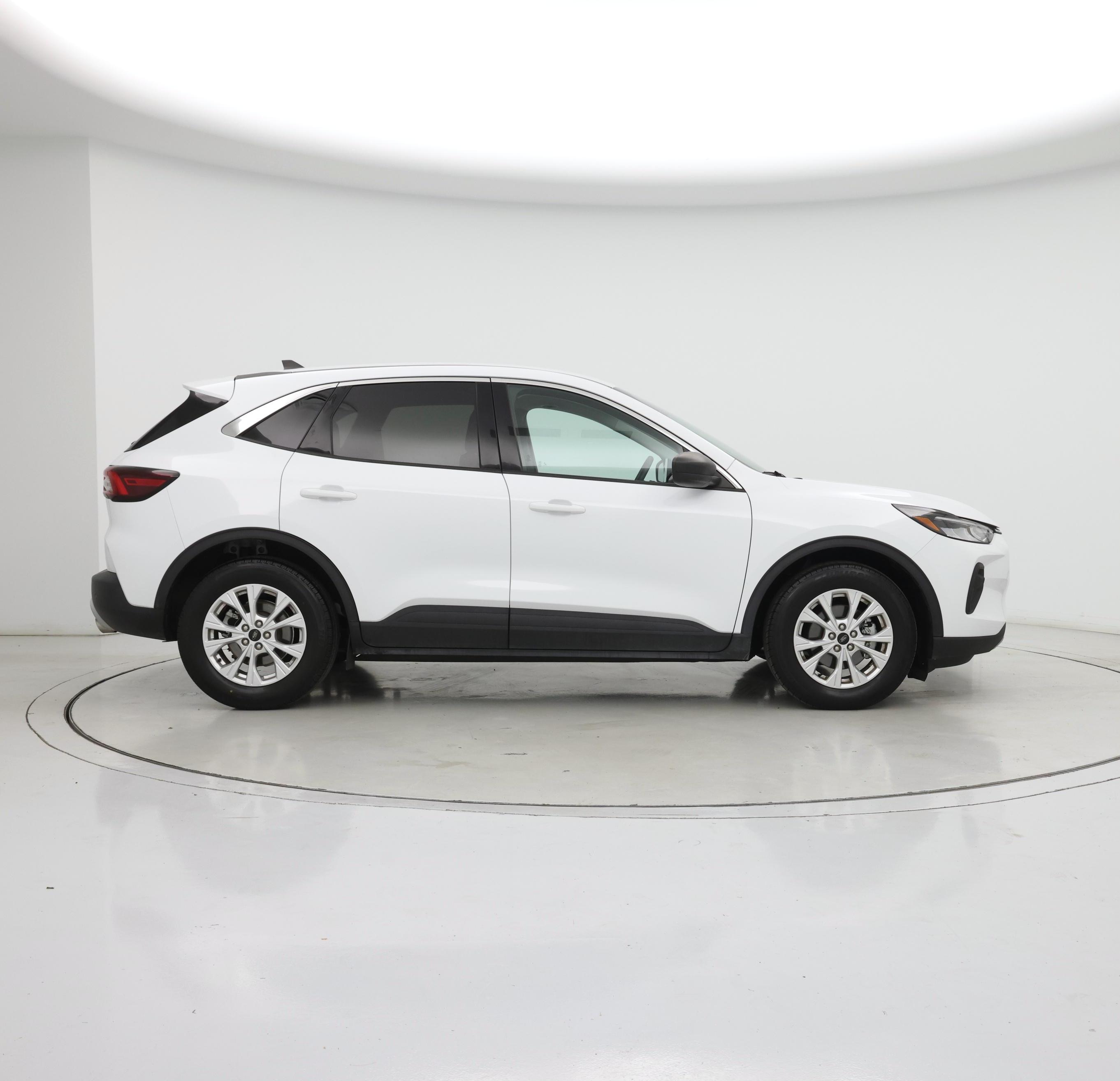 Thumbnail: 2023 Ford Escape - 7