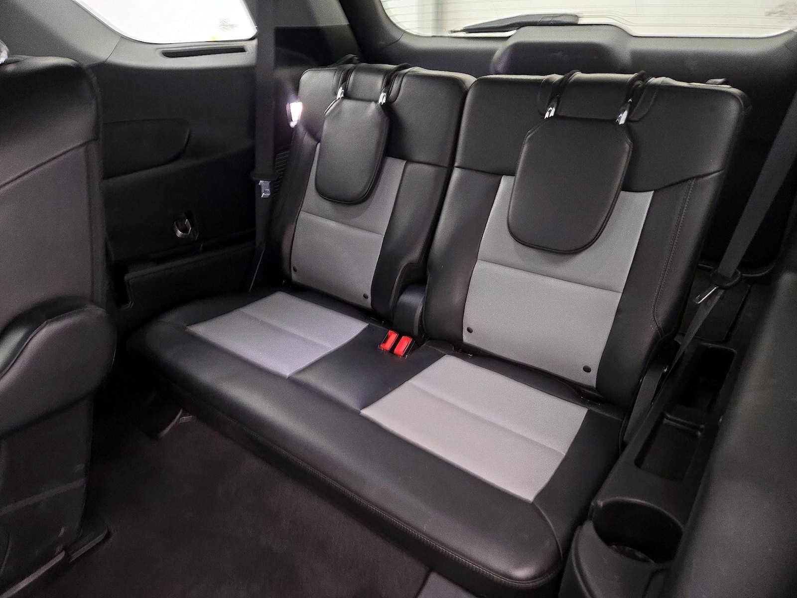 2022 Ford Explorer XLT - Photo 20