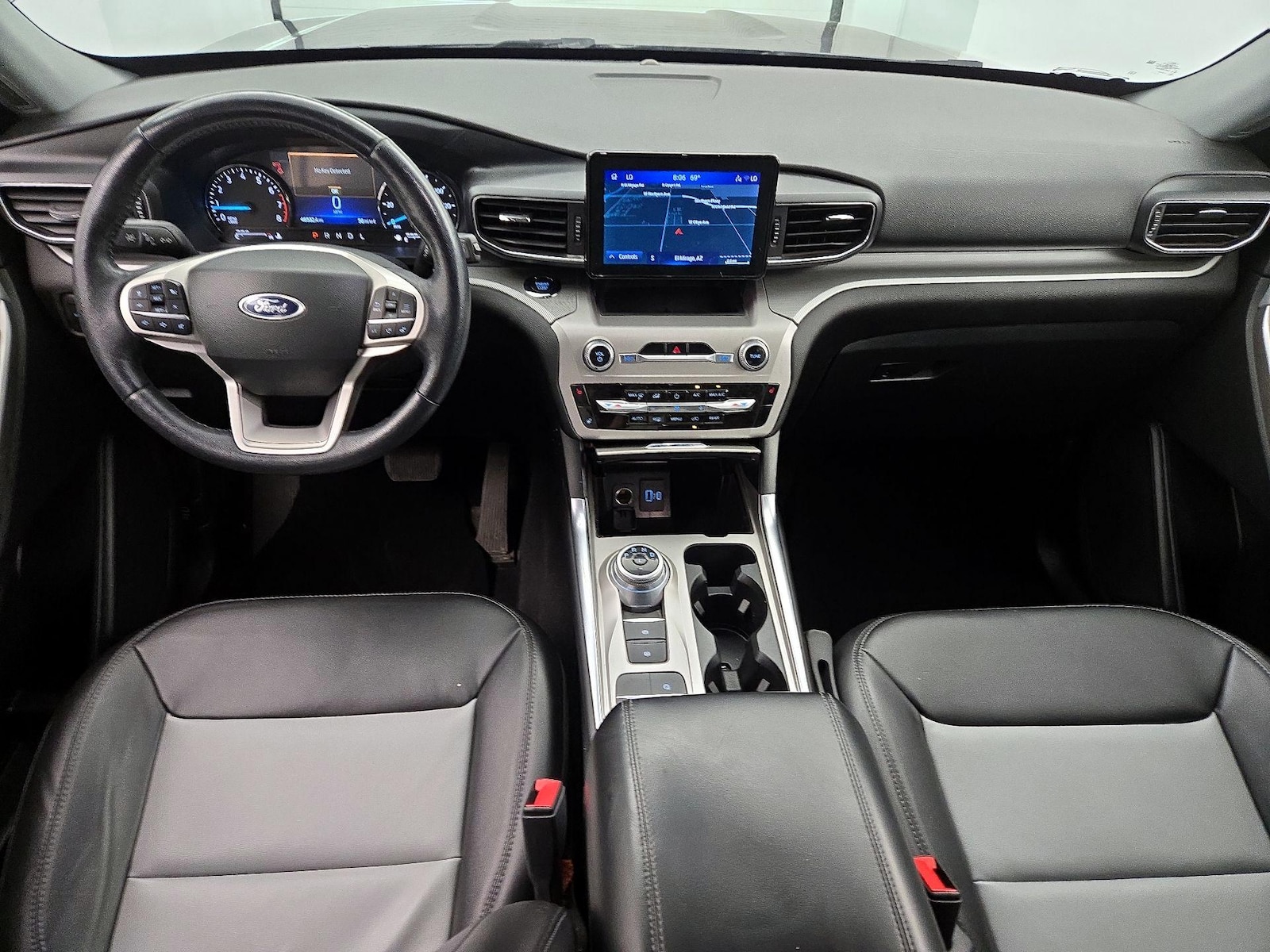 2022 Ford Explorer XLT - Photo 8