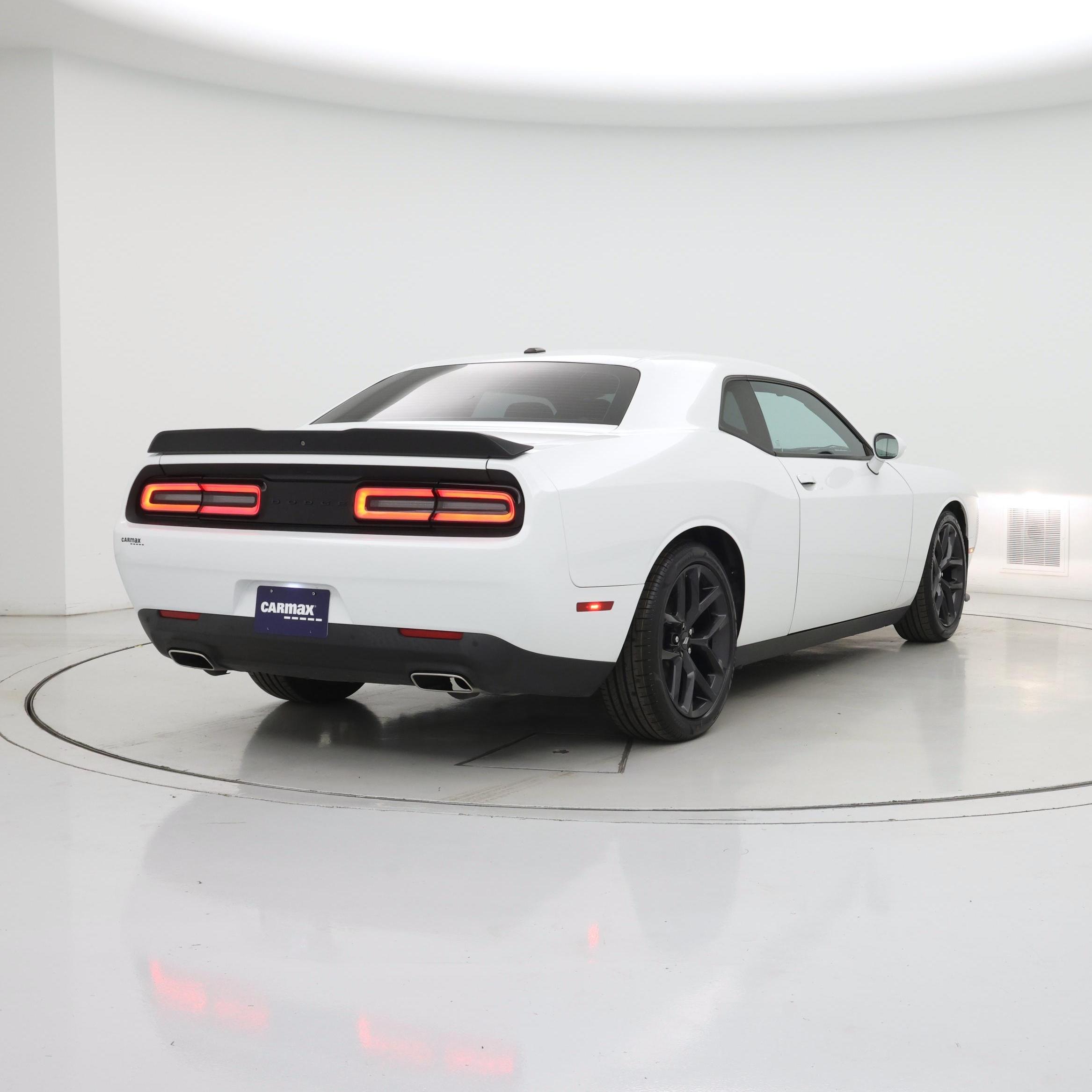 Thumbnail: 2021 Dodge Challenger - 8