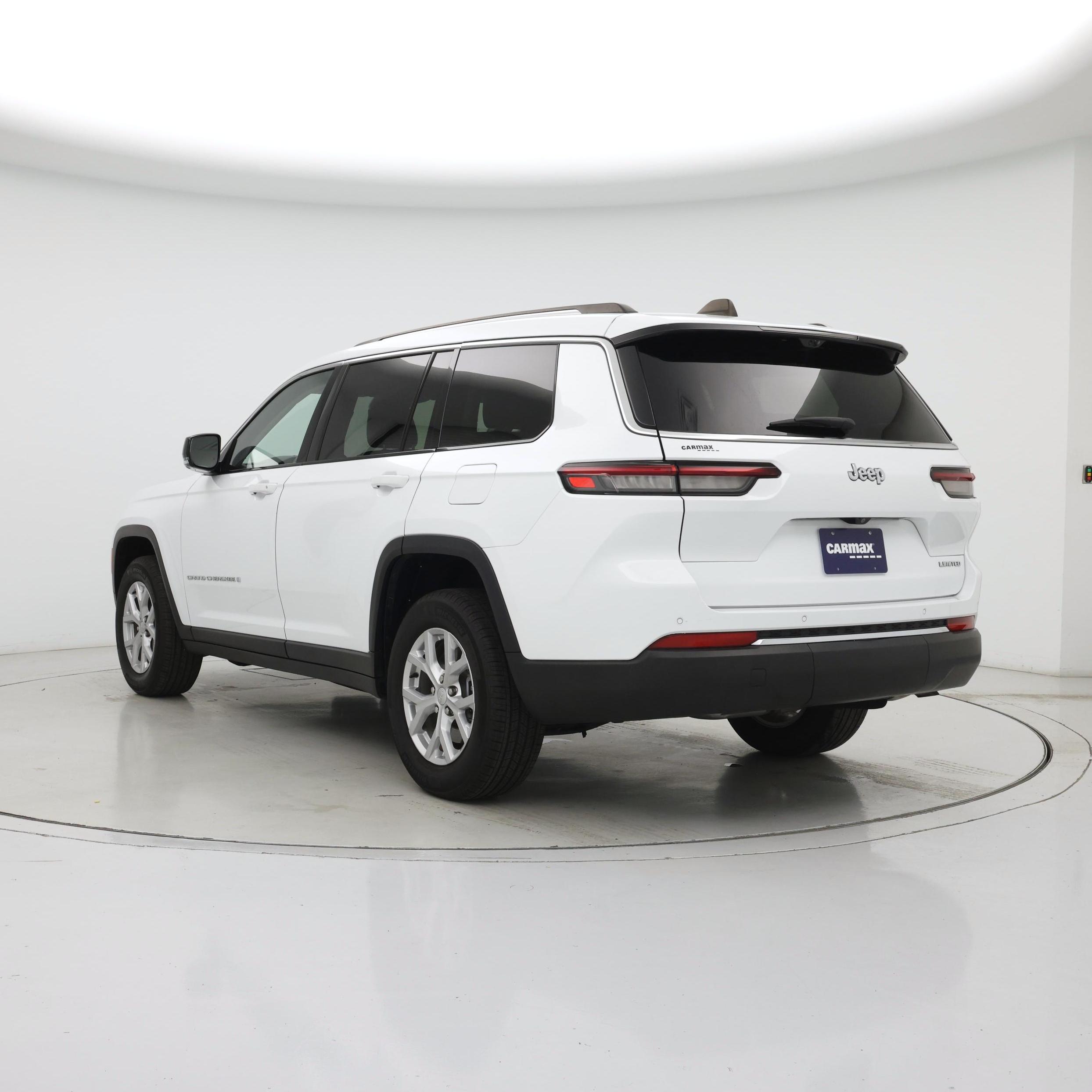 Thumbnail: 2023 Jeep Grand Cherokee L - 2