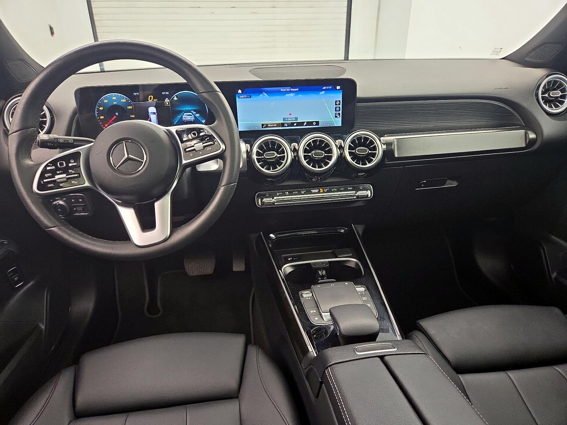 Thumbnail: 2023 Mercedes-Benz GLB - 8