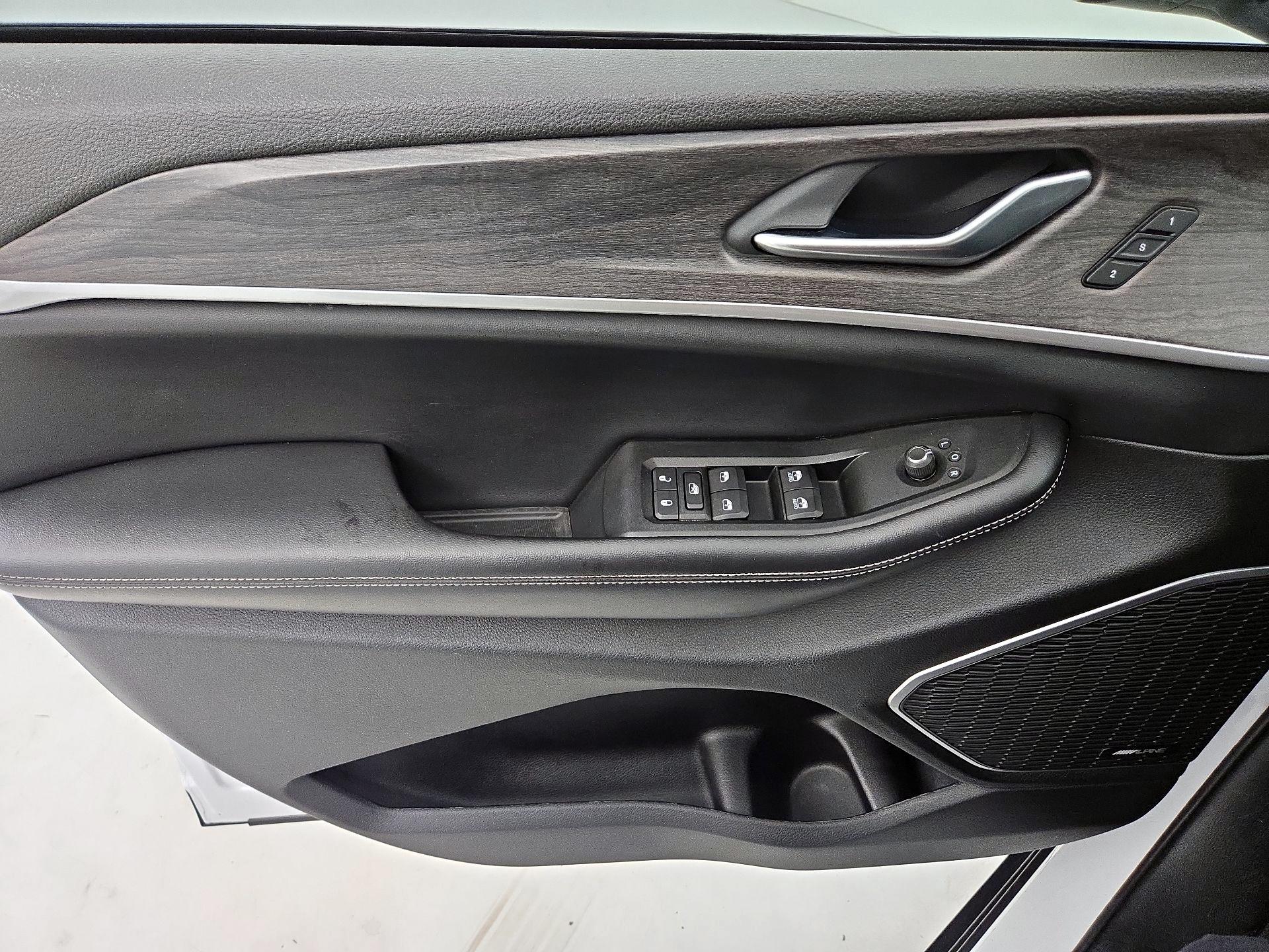 Thumbnail: 2023 Jeep Grand Cherokee - 12