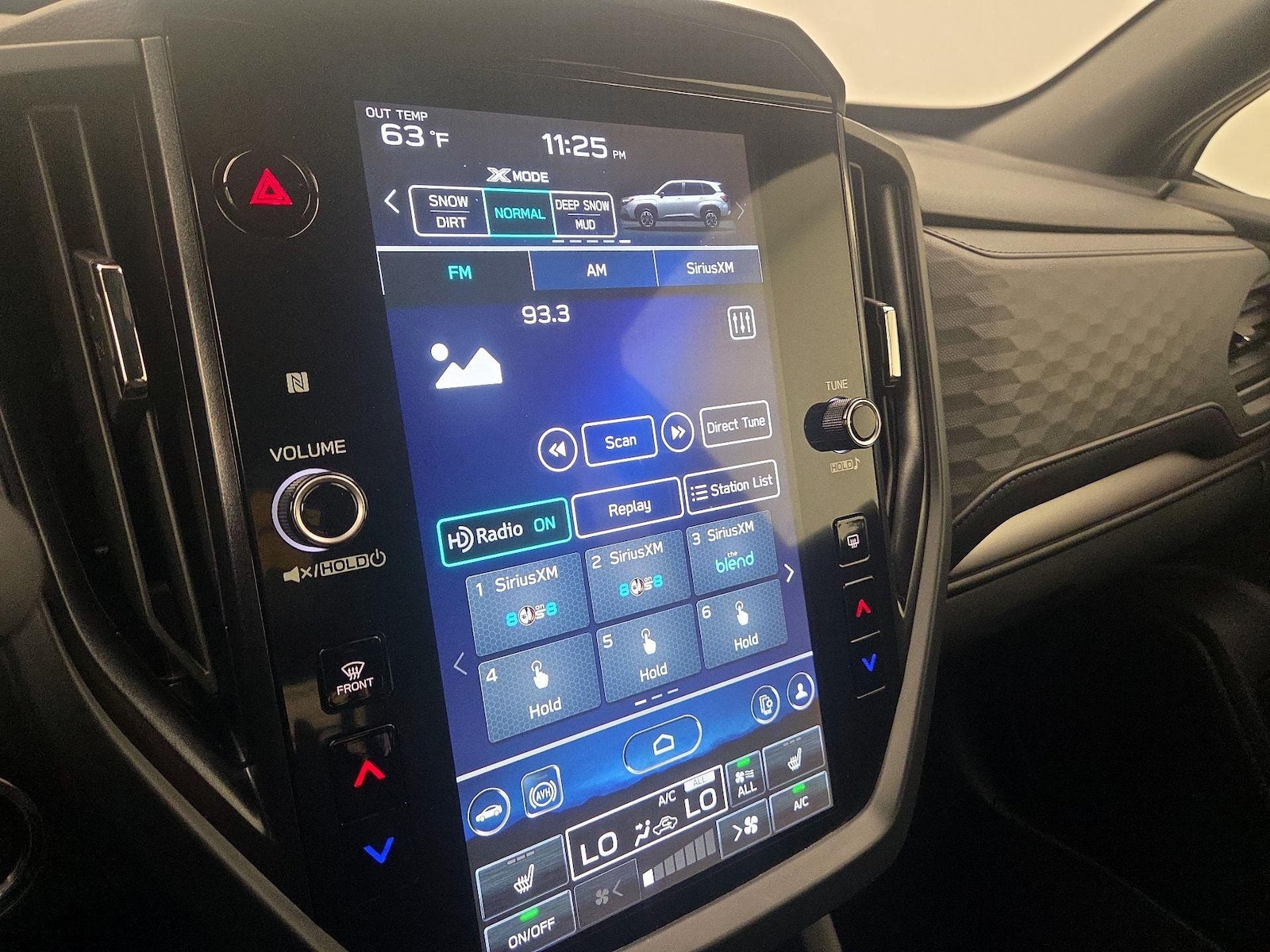 2025 Subaru Forester Premium - Photo 17