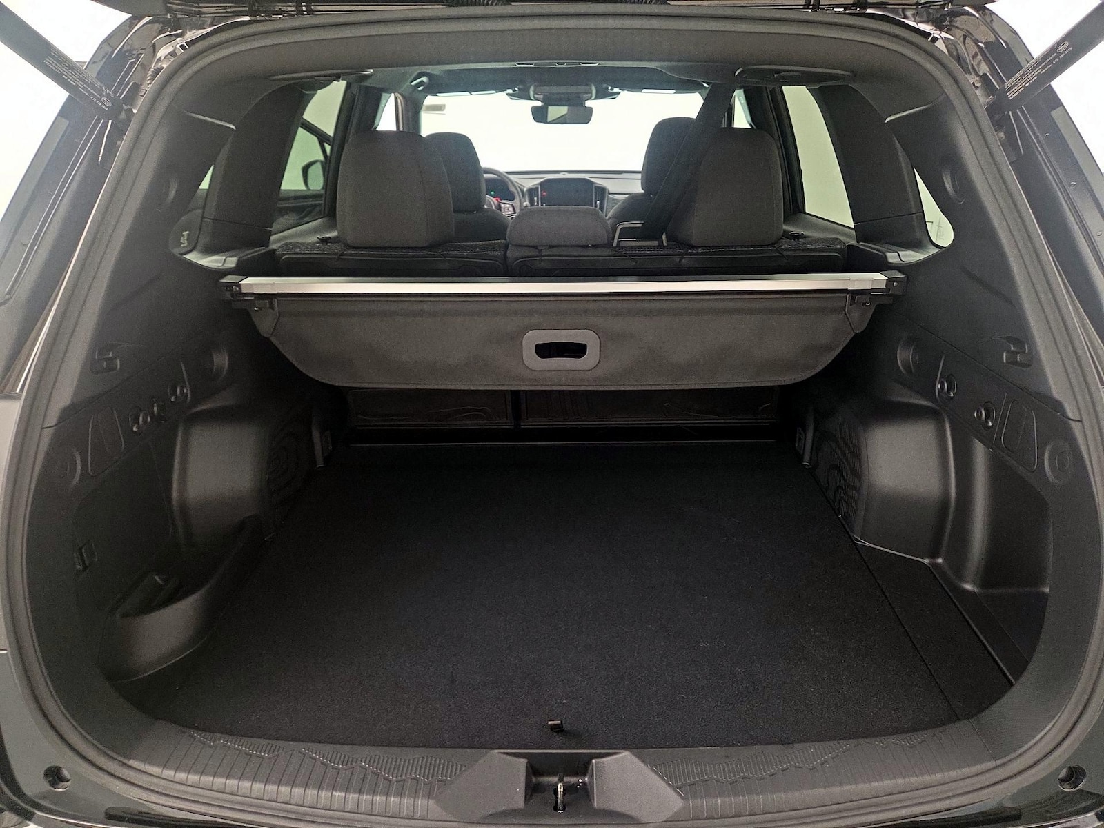 2025 Subaru Forester Premium - Photo 23