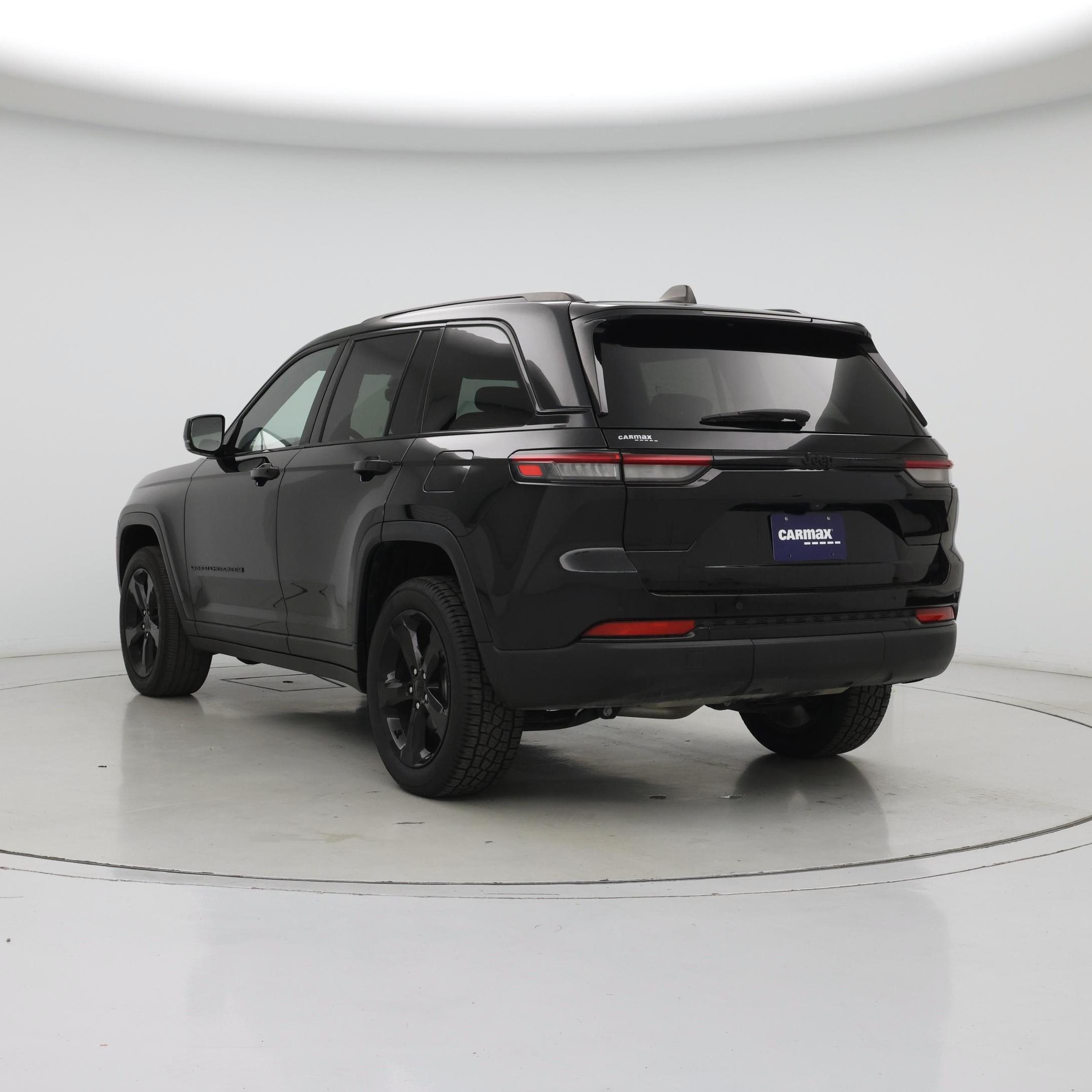 Thumbnail: 2023 Jeep Grand Cherokee - 2
