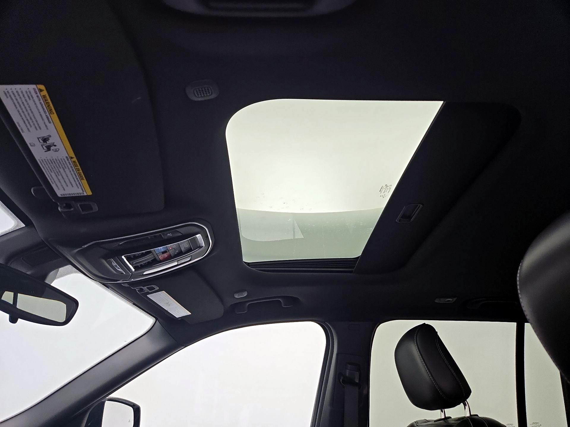 Thumbnail: 2023 Jeep Grand Cherokee - 19