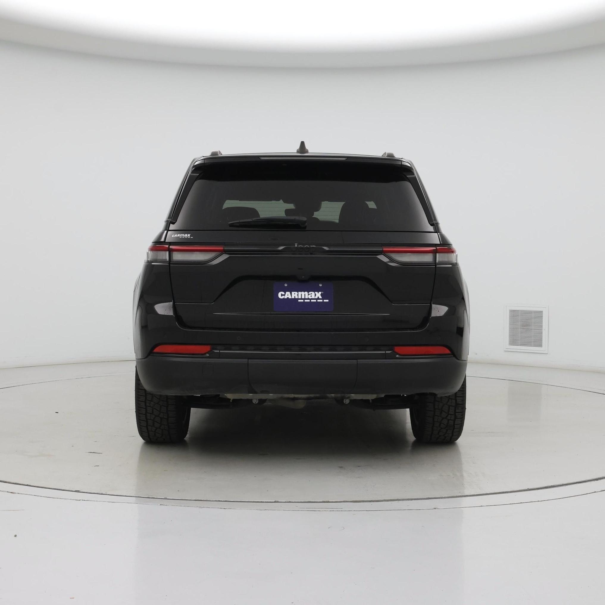 Thumbnail: 2023 Jeep Grand Cherokee - 6