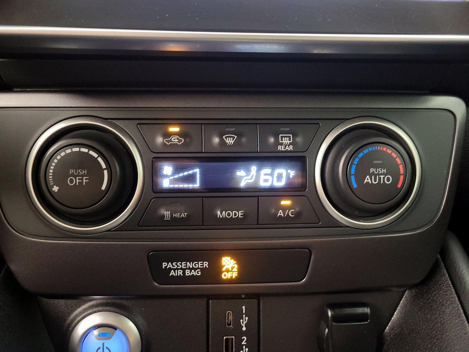 2022 Nissan LEAF S - Photo 17