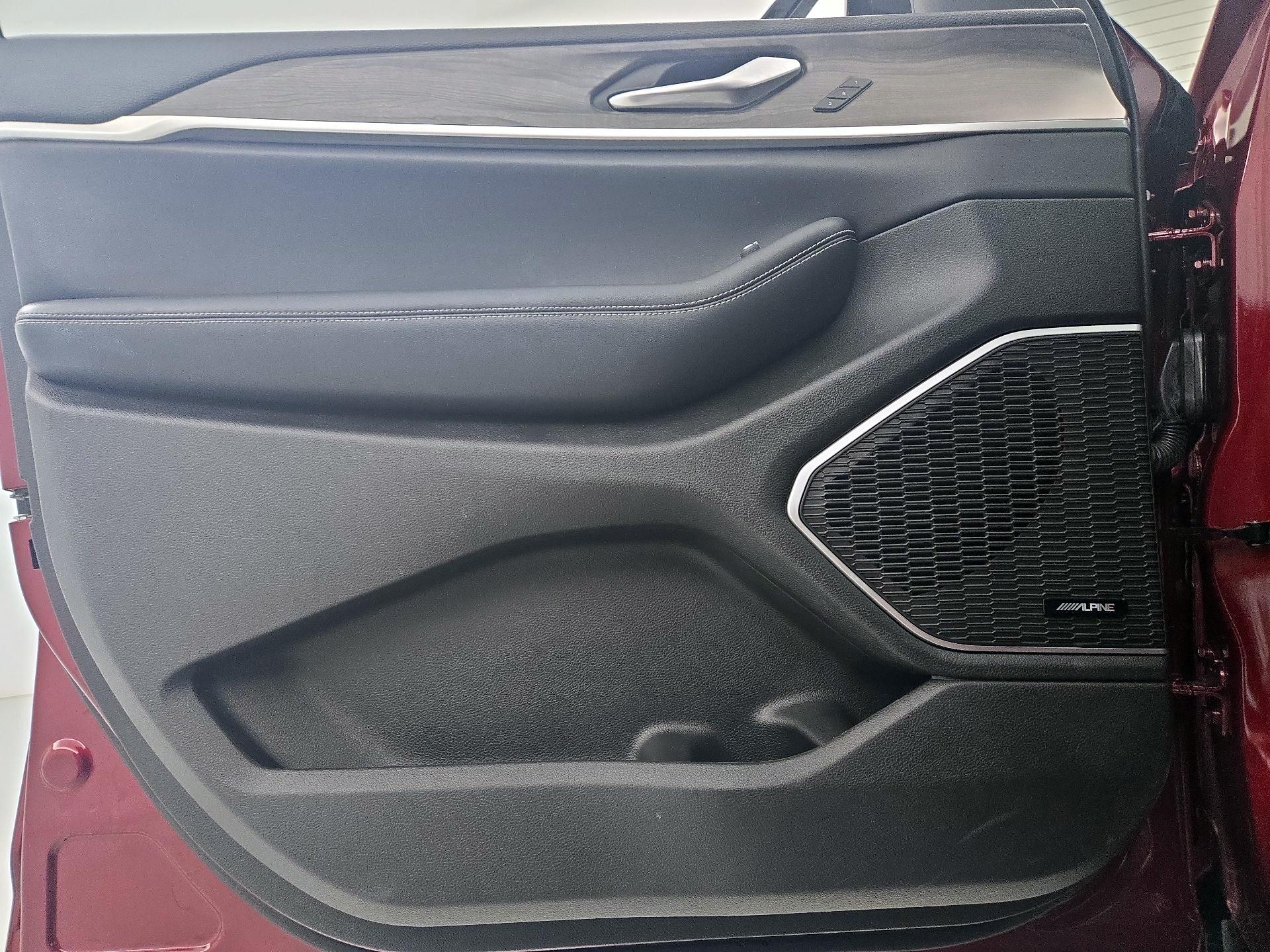Thumbnail: 2023 Jeep Grand Cherokee - 12