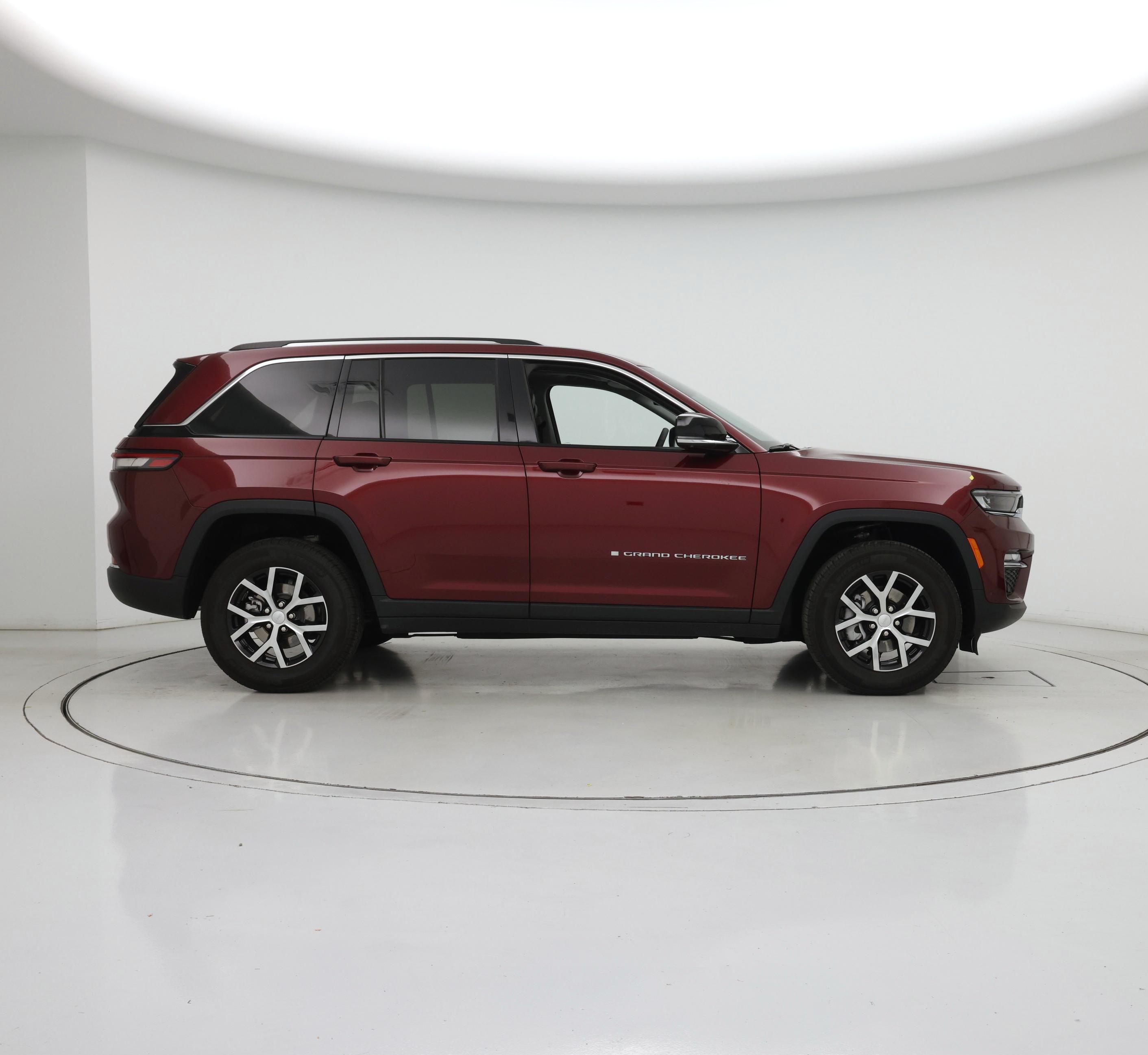 Thumbnail: 2023 Jeep Grand Cherokee - 7