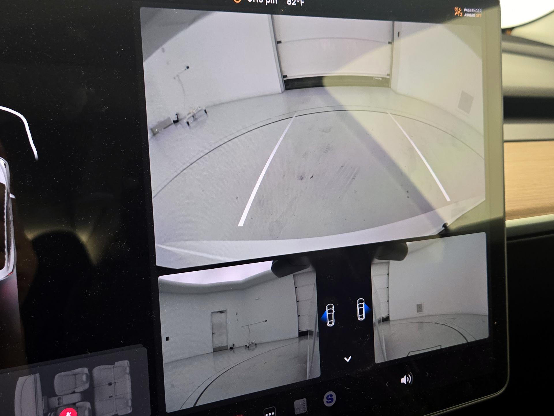 Thumbnail: 2022 Tesla Model 3 - 12