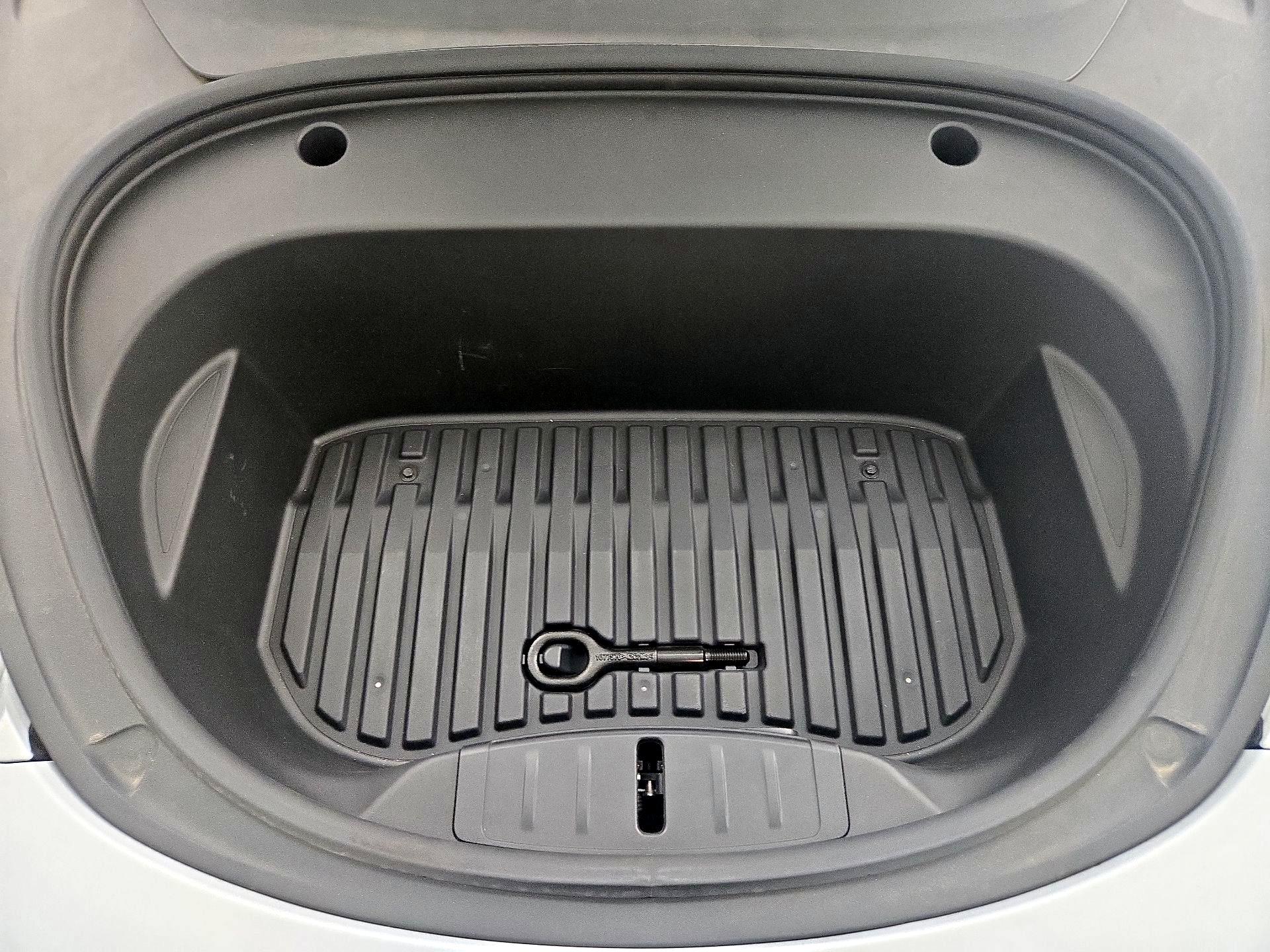 Thumbnail: 2022 Tesla Model 3 - 20