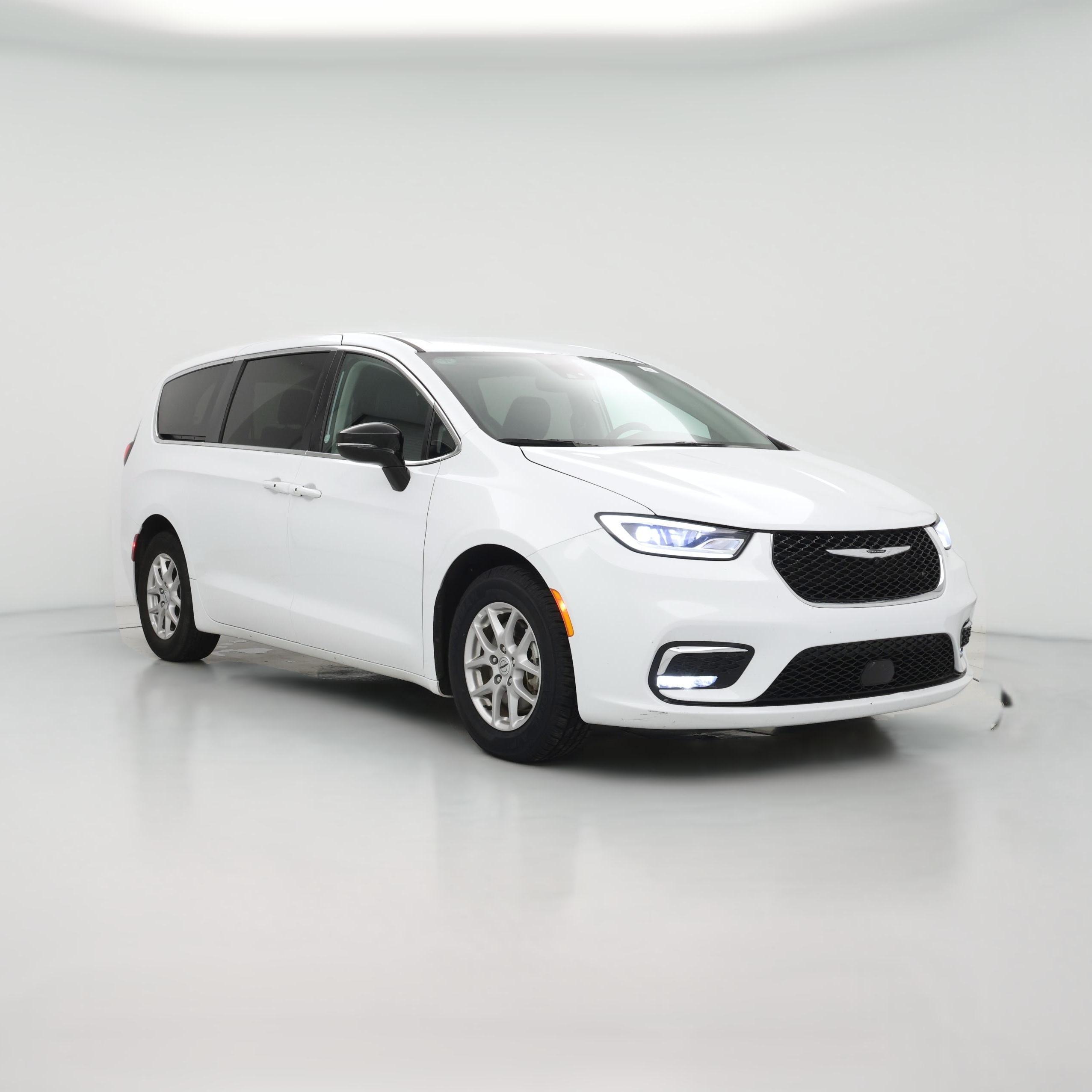 Thumbnail: 2024 Chrysler Pacifica - 1