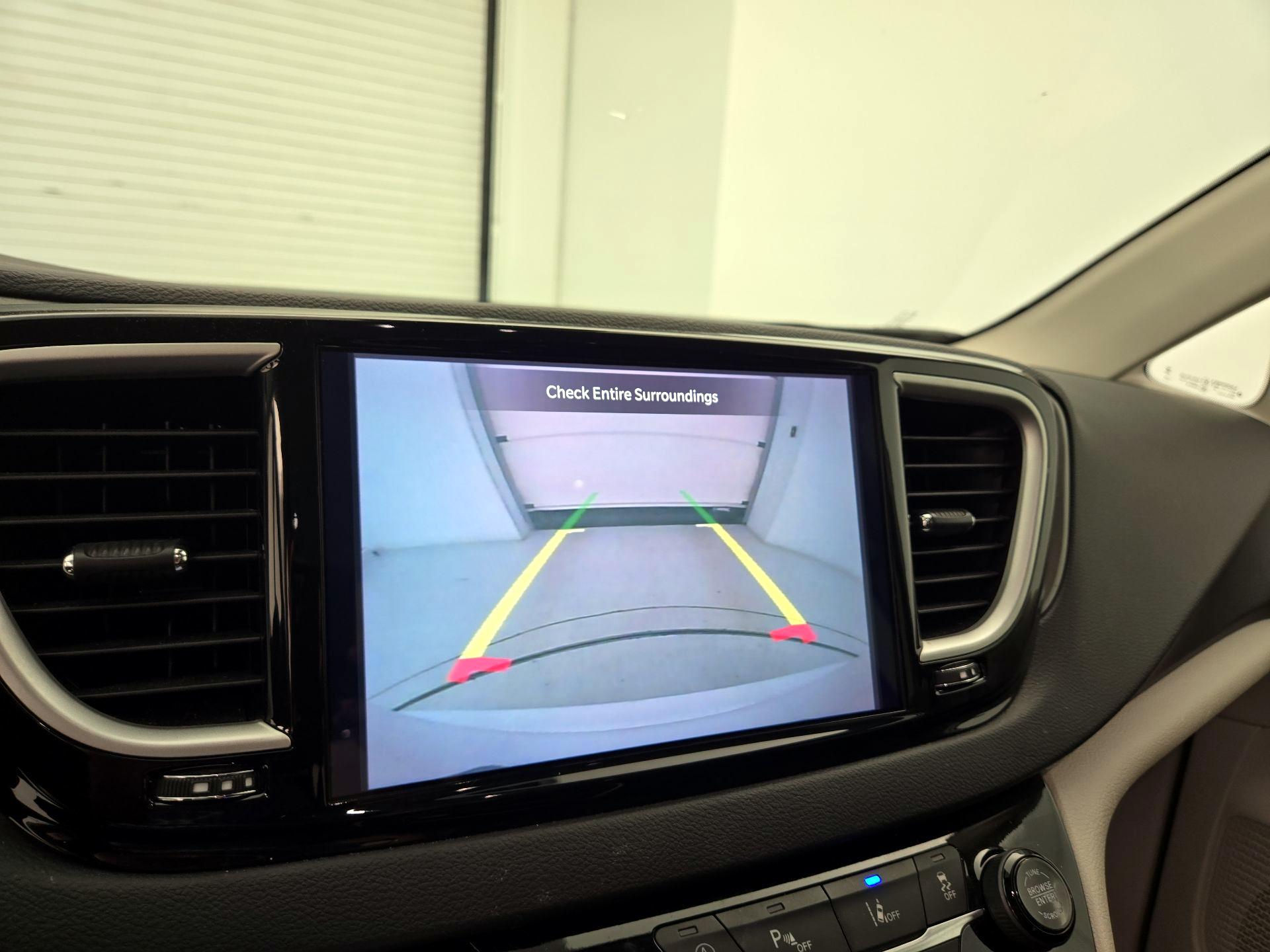 Thumbnail: 2024 Chrysler Pacifica - 14