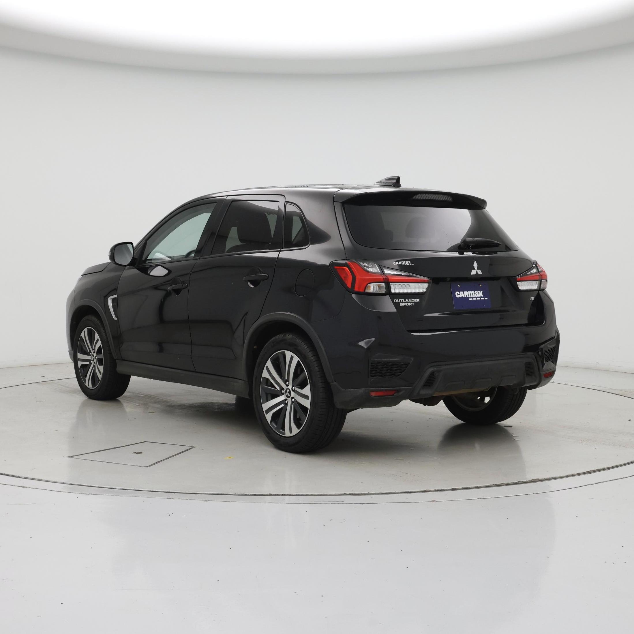 Thumbnail: 2021 Mitsubishi Outlander Sport - 2