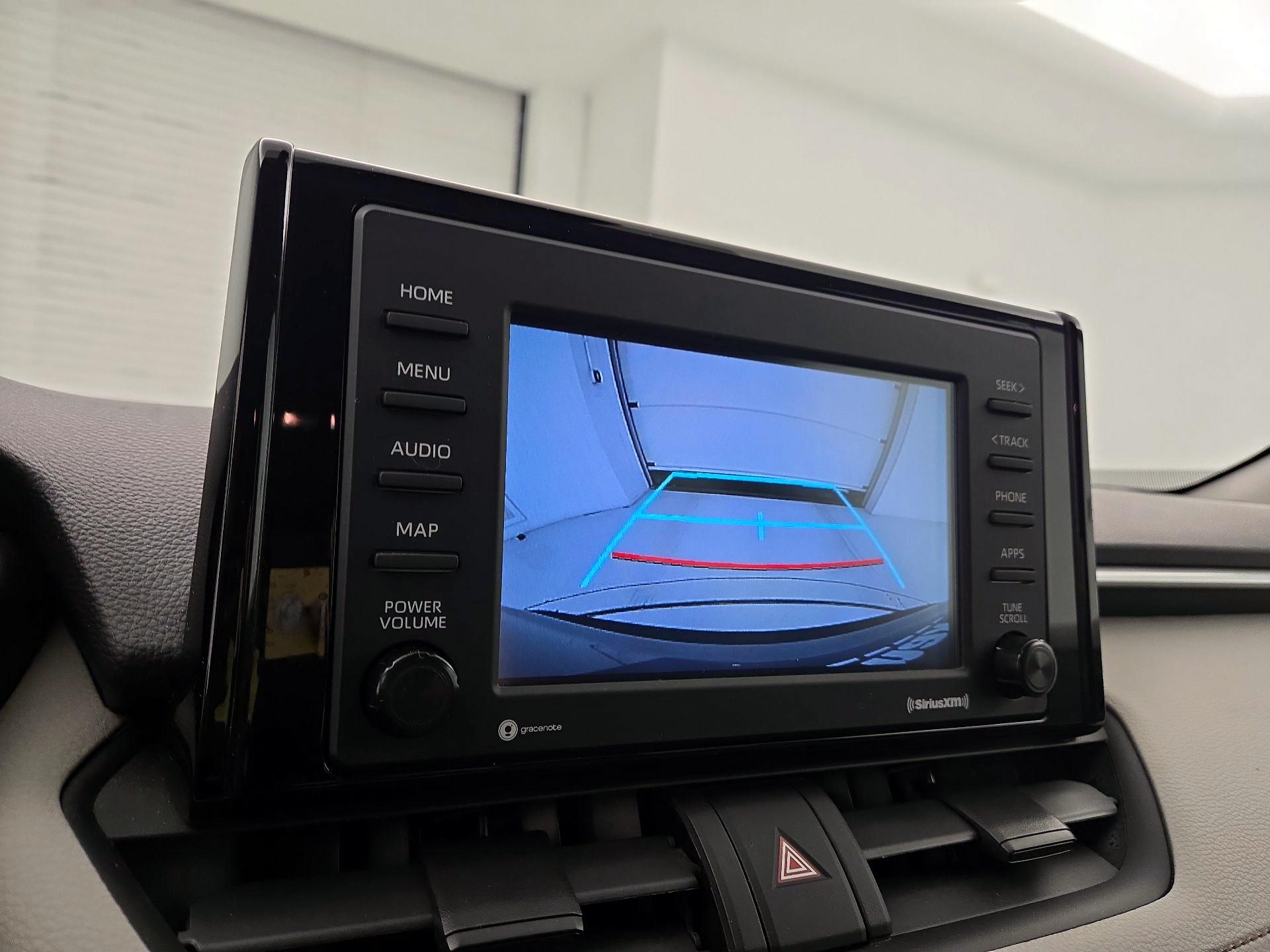 Thumbnail: 2021 Toyota RAV4 - 12