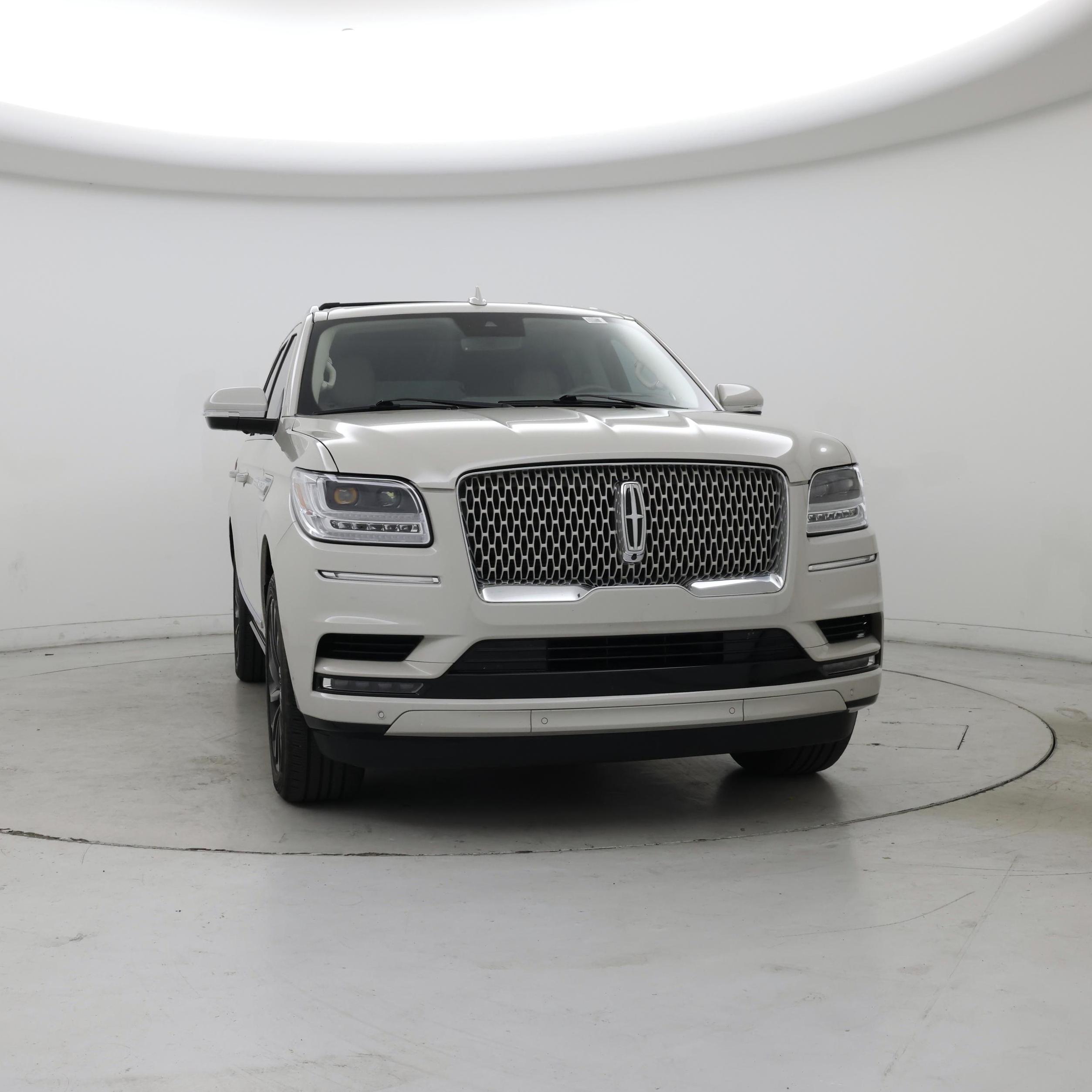 Thumbnail: 2021 Lincoln Navigator - 5