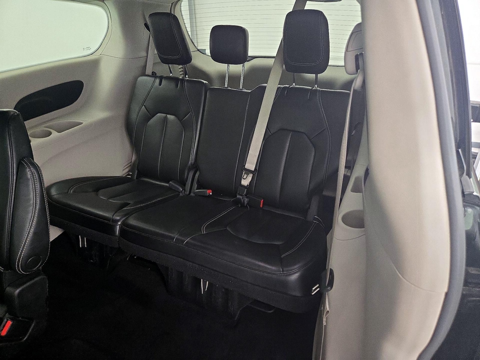 2023 Chrysler Pacifica Touring L - Photo 21