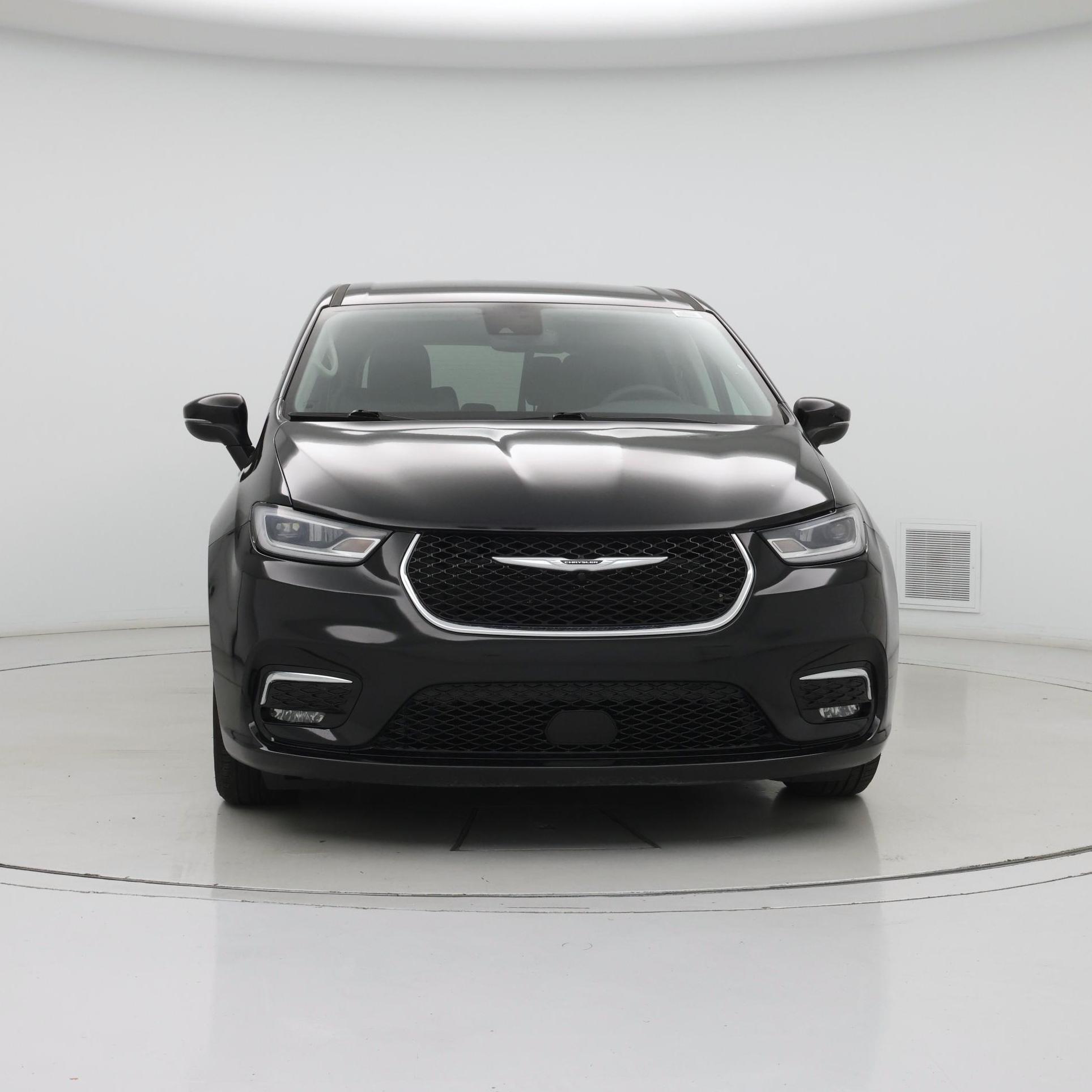 Thumbnail: 2023 Chrysler Pacifica - 5