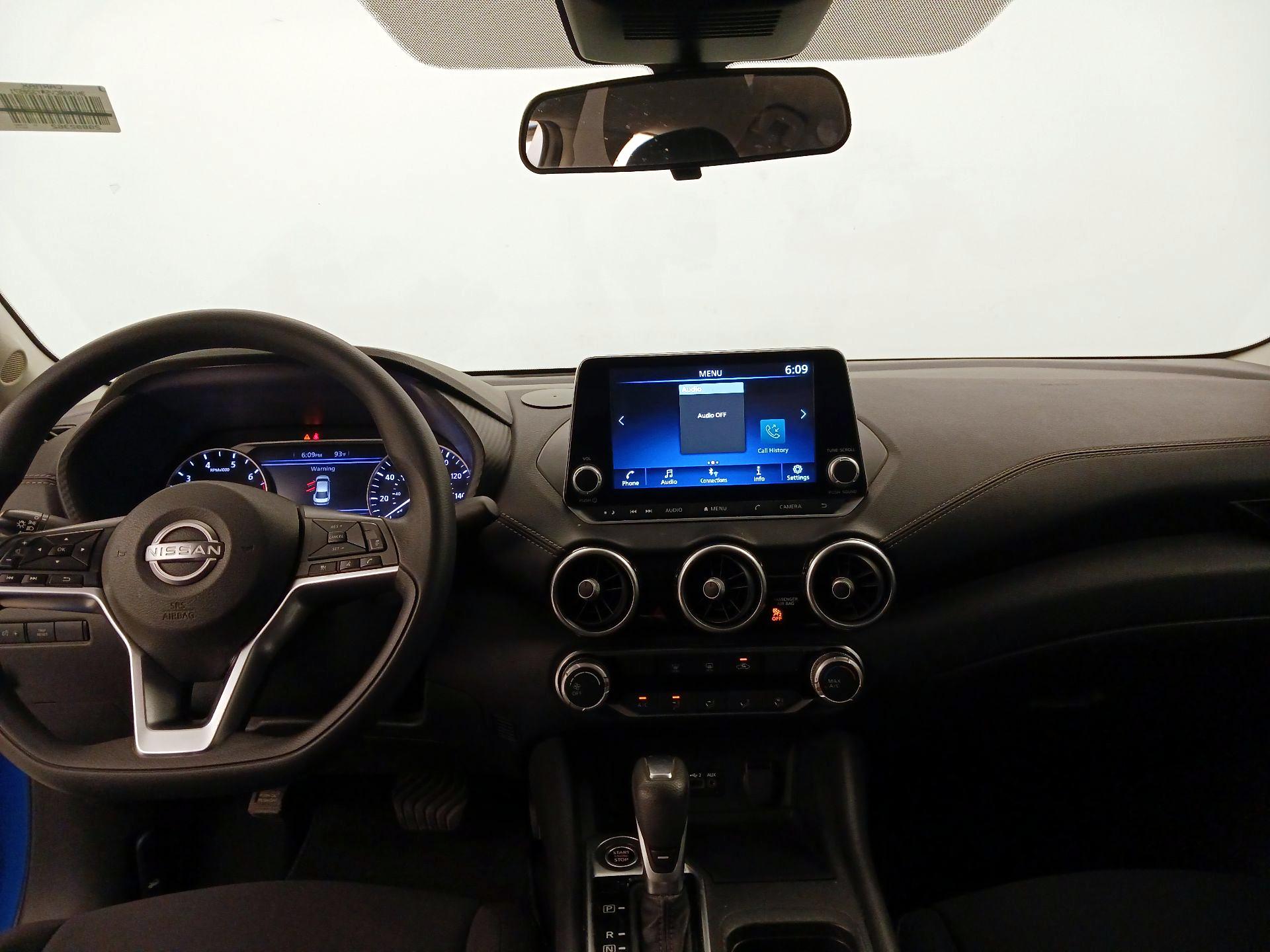 Thumbnail: 2024 Nissan Sentra - 9
