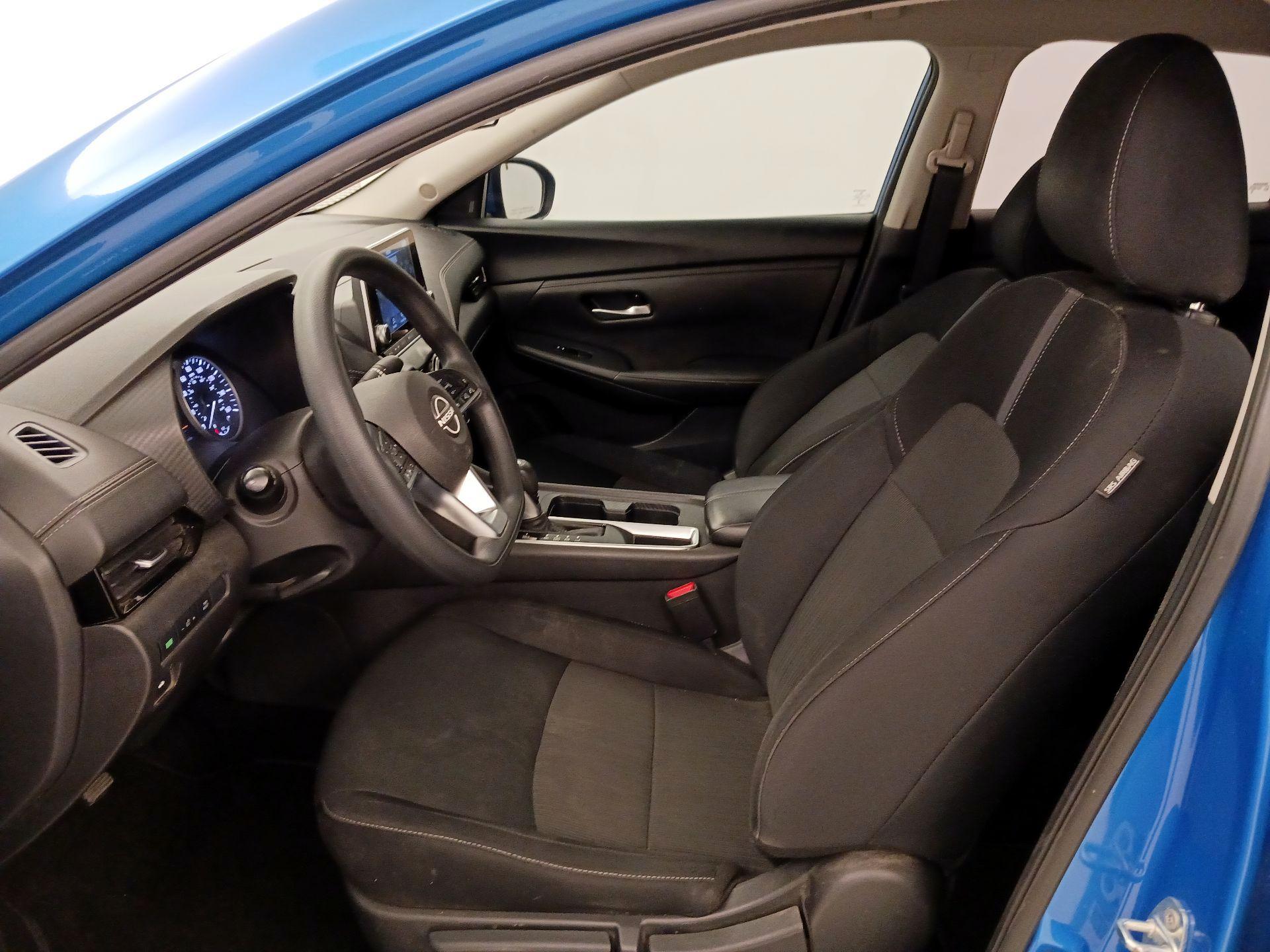 Thumbnail: 2024 Nissan Sentra - 11
