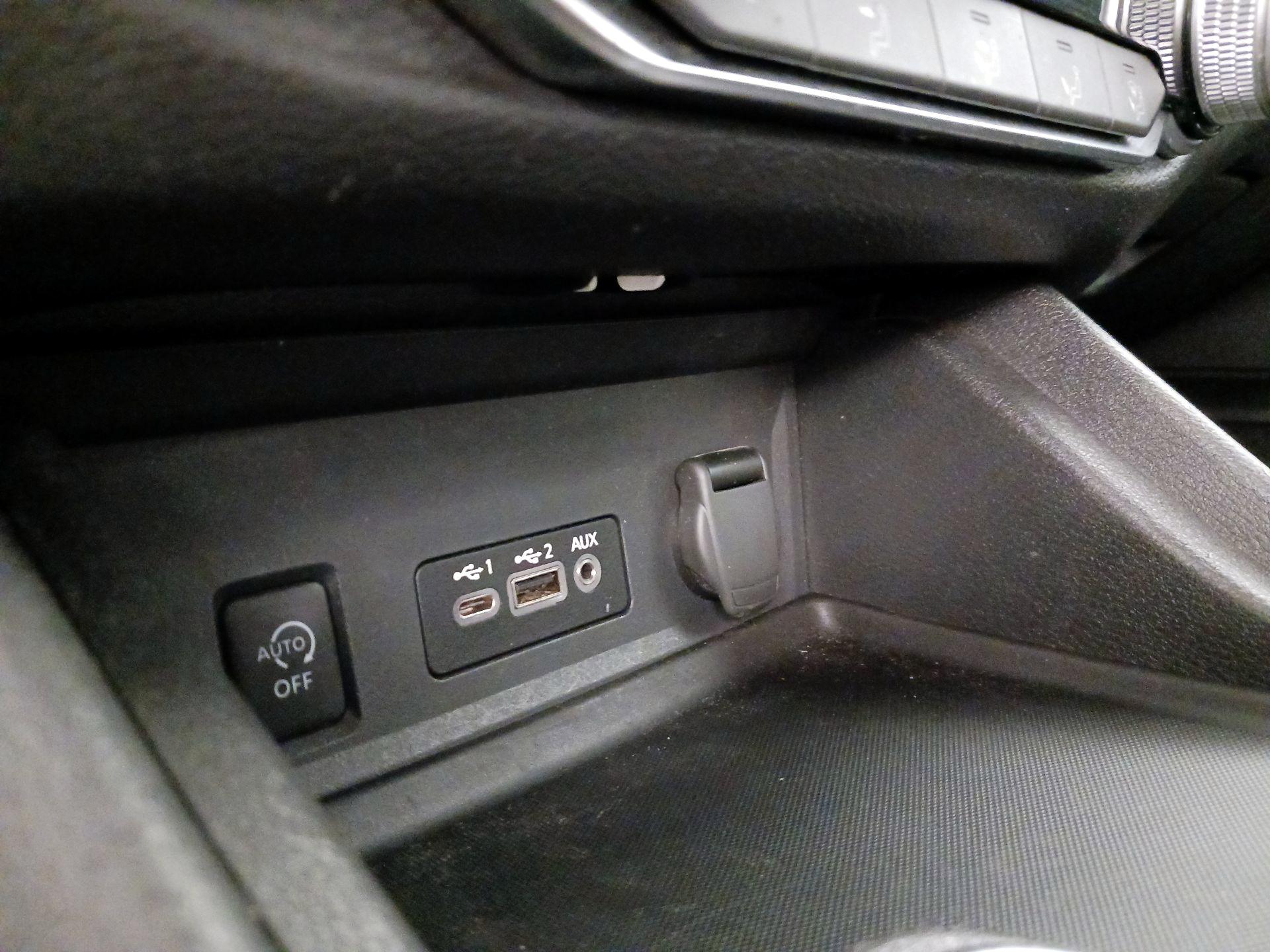 Thumbnail: 2024 Nissan Sentra - 18