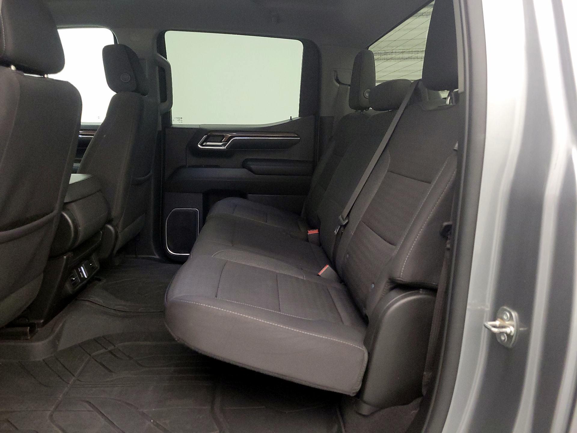 Thumbnail: 2023 Chevrolet Silverado 1500 - 19